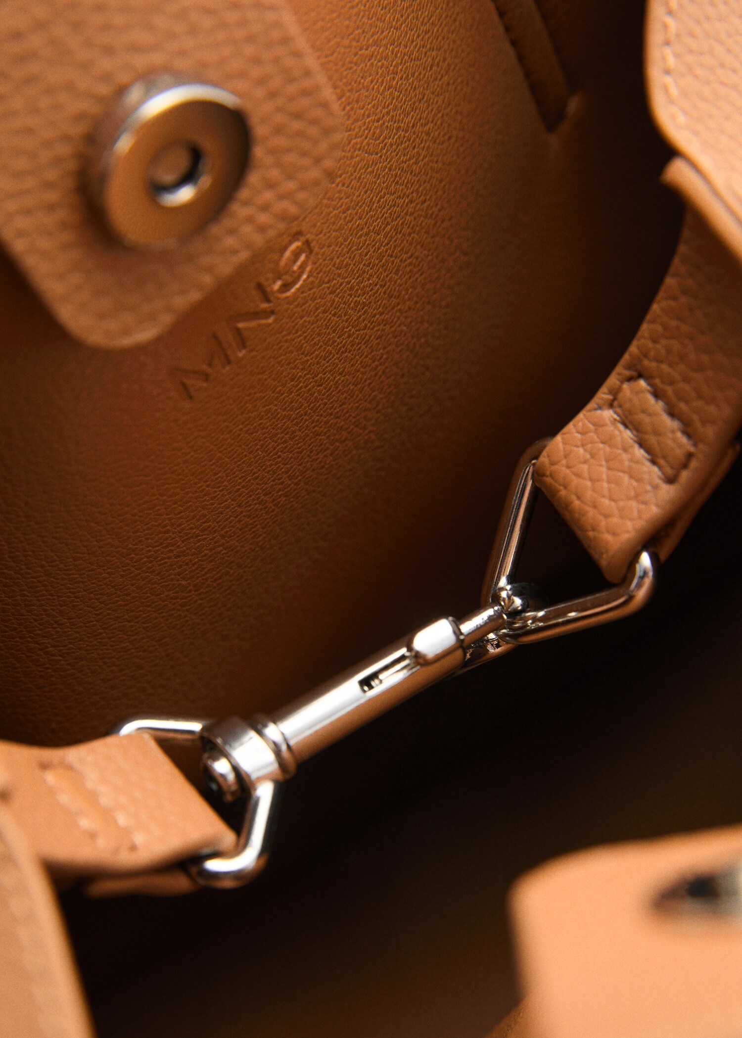 Pebbled effect shopper bag - Details of the article 3