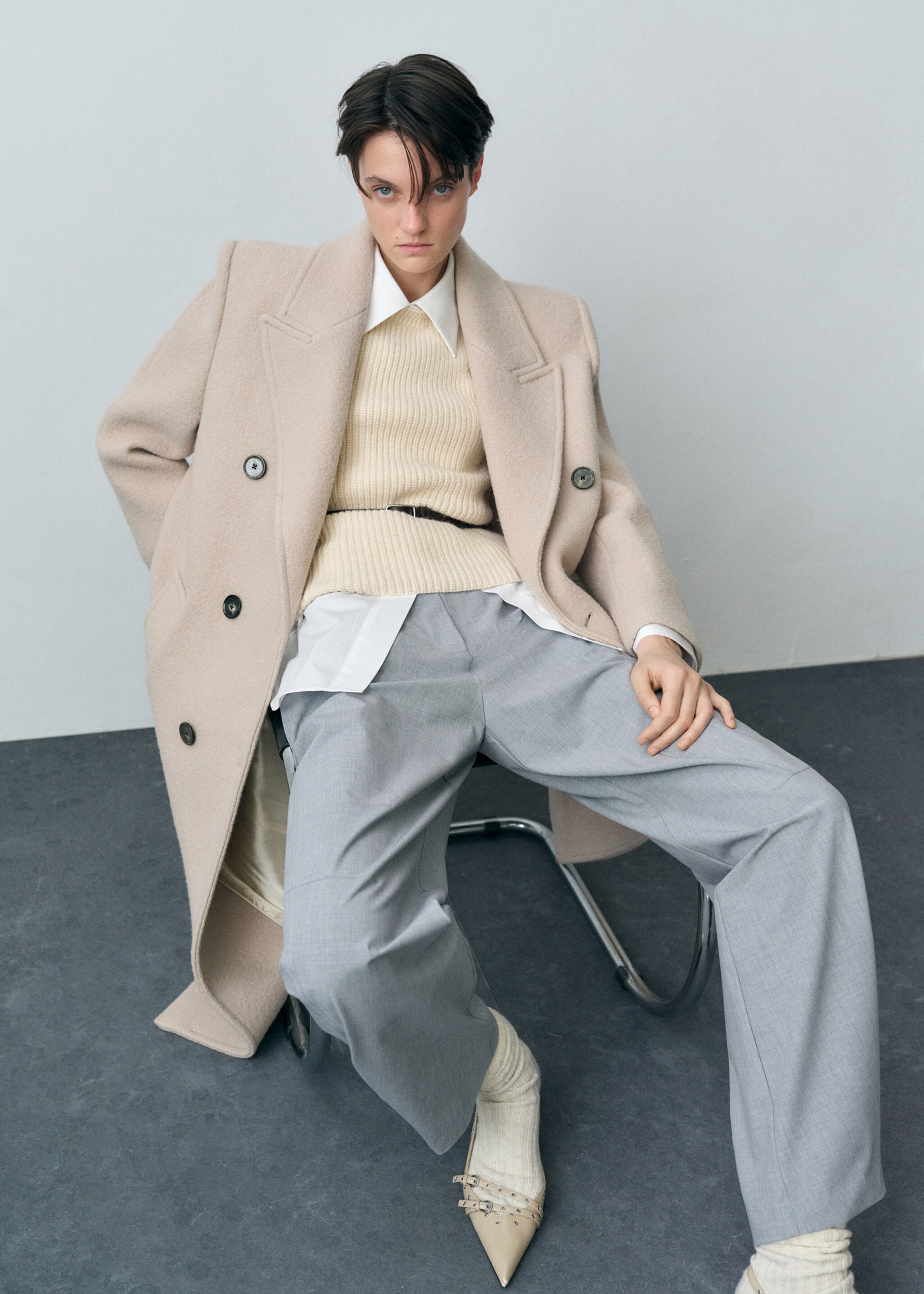Structured virgin wool coat - Details of the article 2, Light/Pastel Grey. Ref: 87082544-00.