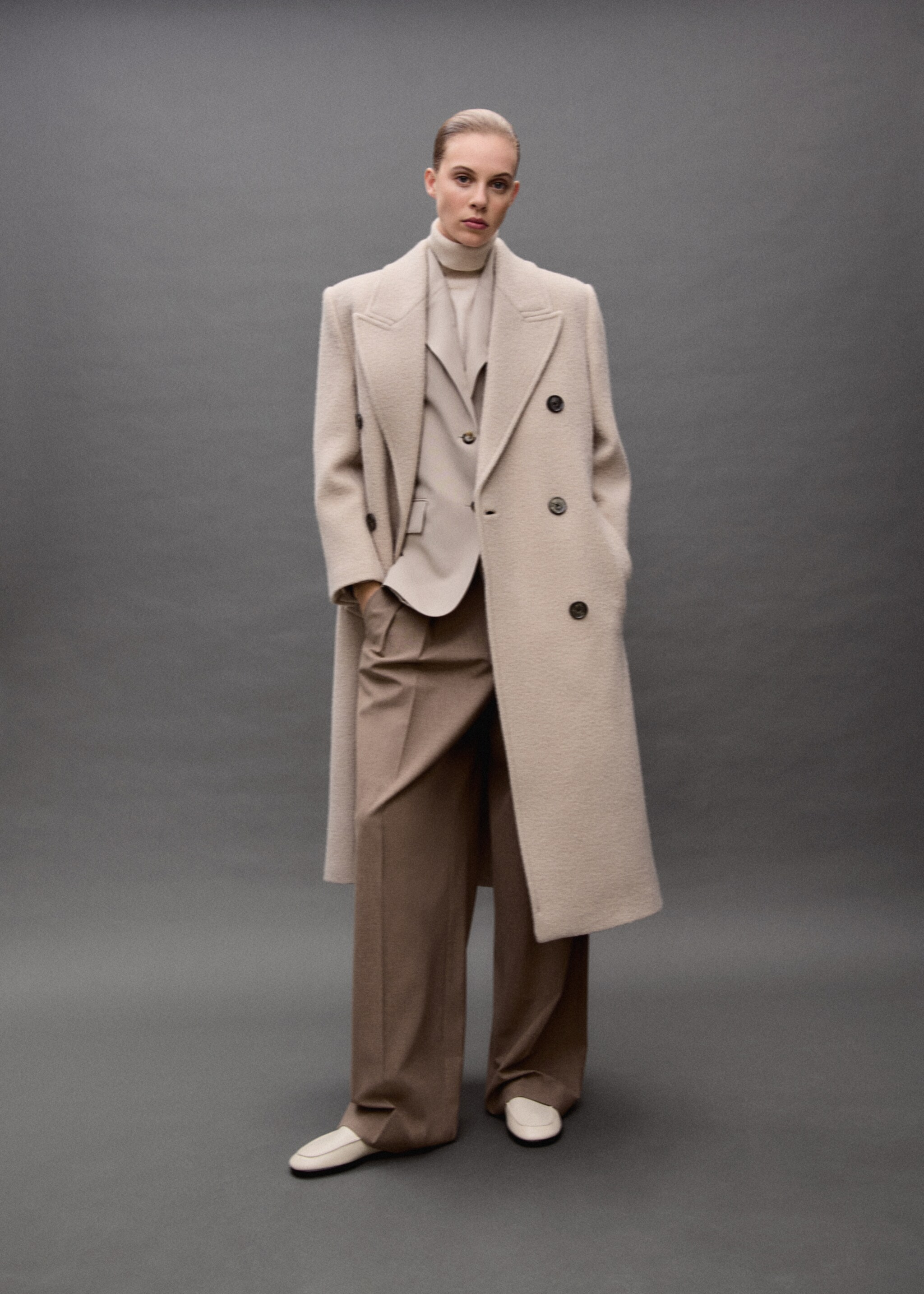 Structured virgin wool coat - Details of the article 7, Light/Pastel Grey. Ref: 87082544-00.