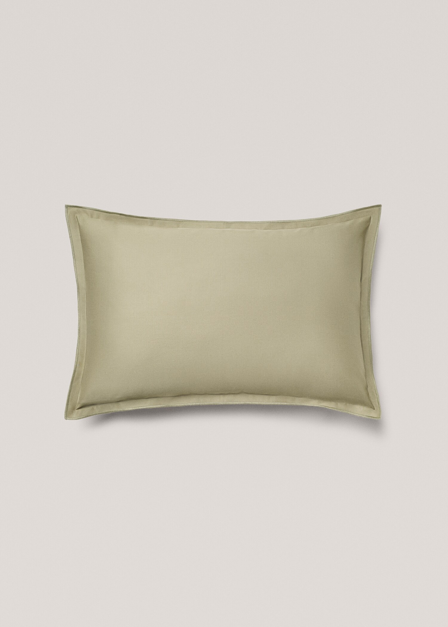 Kuddfodral i satin 40x60 cm - Artikel utan modell