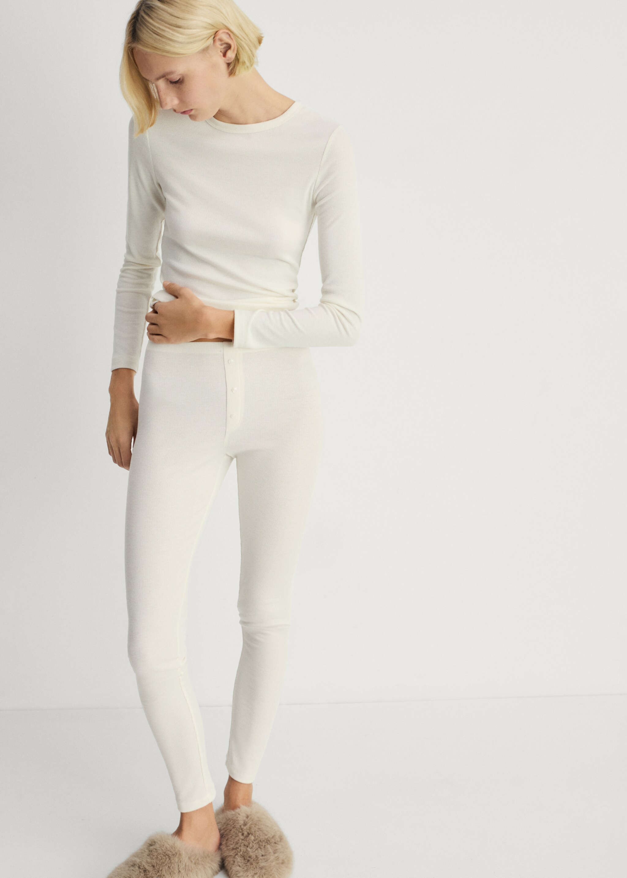 Ripp-Design lange Hose - Detail des Artikels 2, Vanille. Ref: 87082893-00.