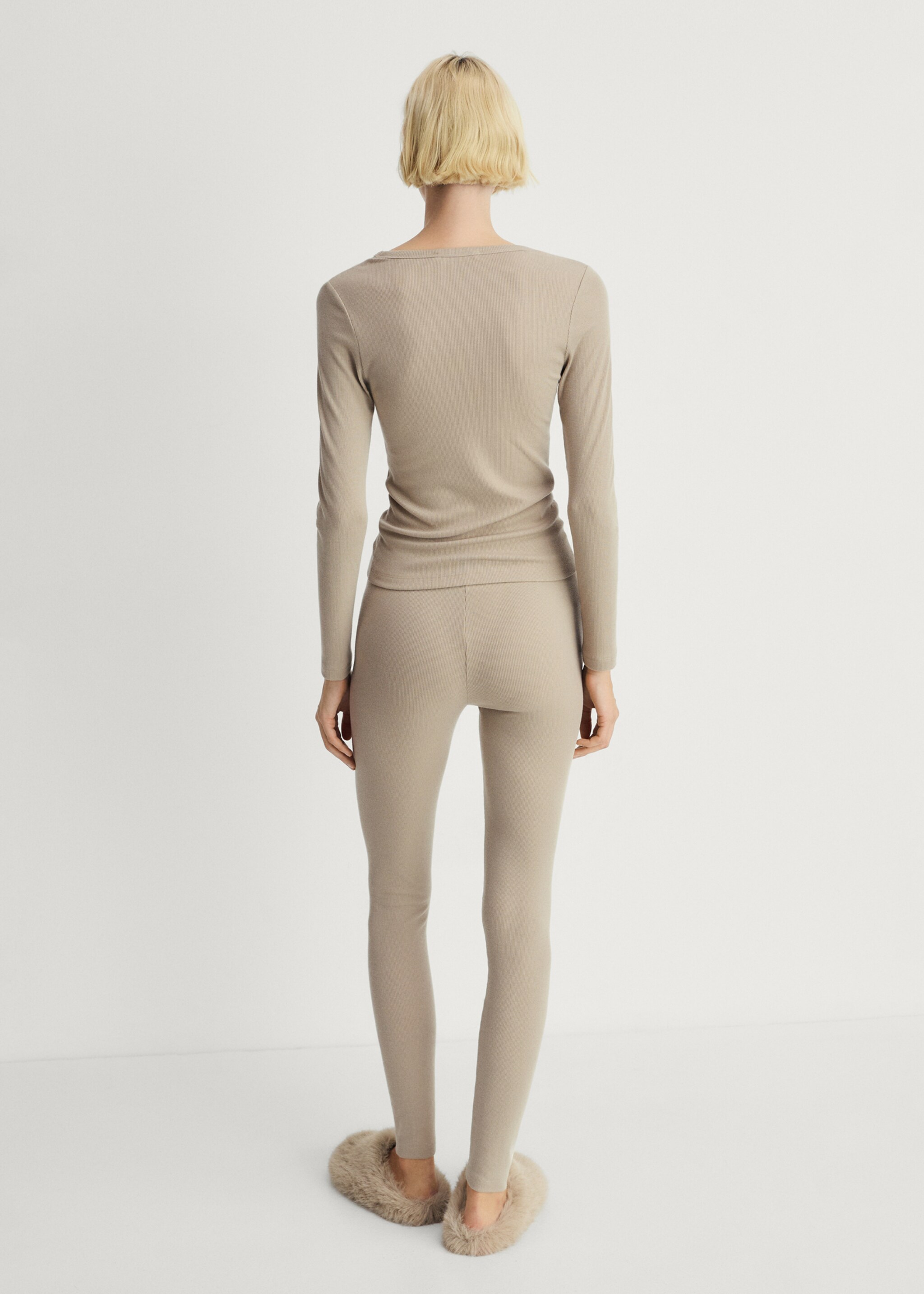 Long rib-knit pants - Reverse of the article, Peach. Ref: 87082893-00.