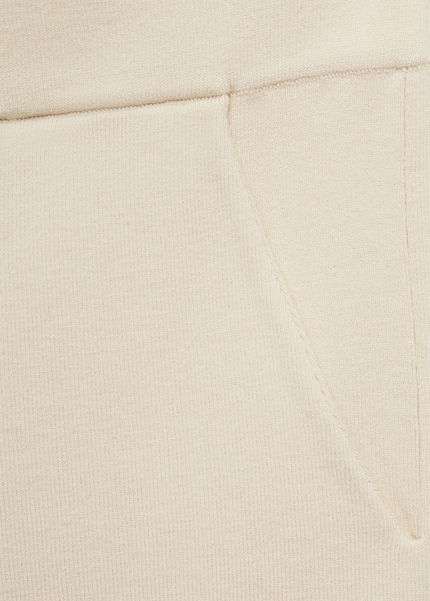 Ribbed knitted shorts - Details of the article 0