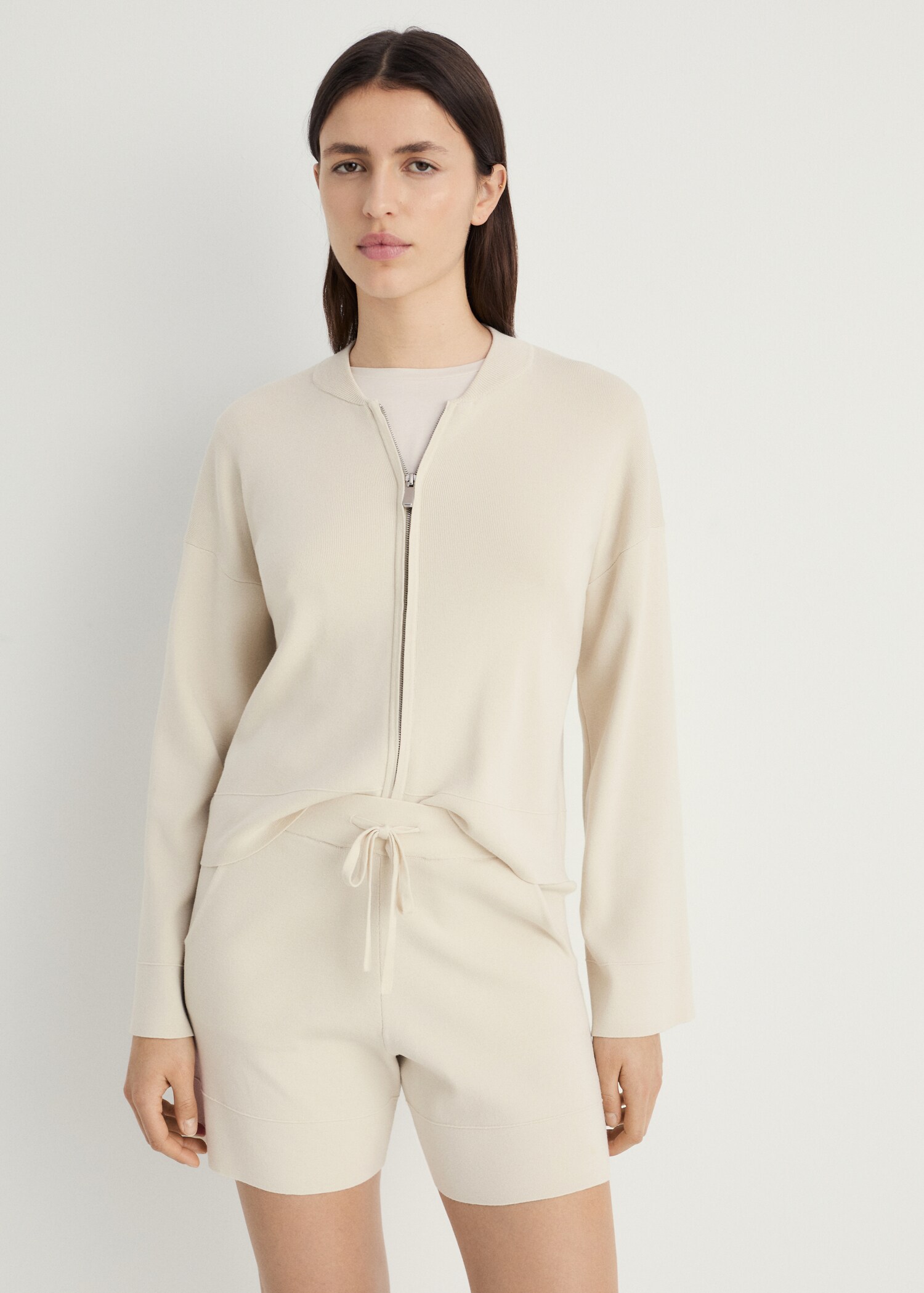 Ribbed knitted shorts - Details of the article 1