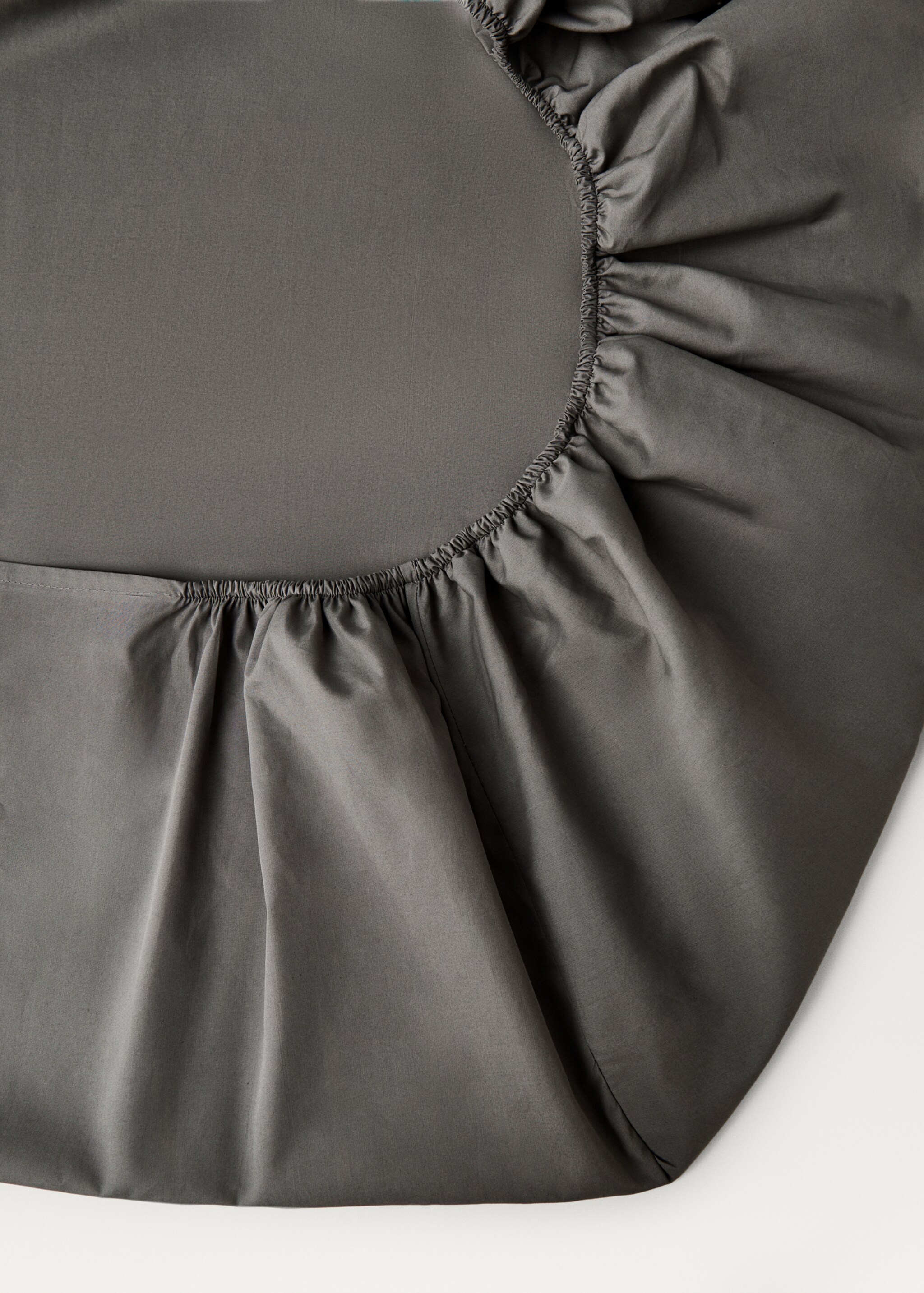300-thread count percale cotton fitted sheet for 135/140 cm bed - Details of the article 1, Medium Grey. Ref: 87082897-00.