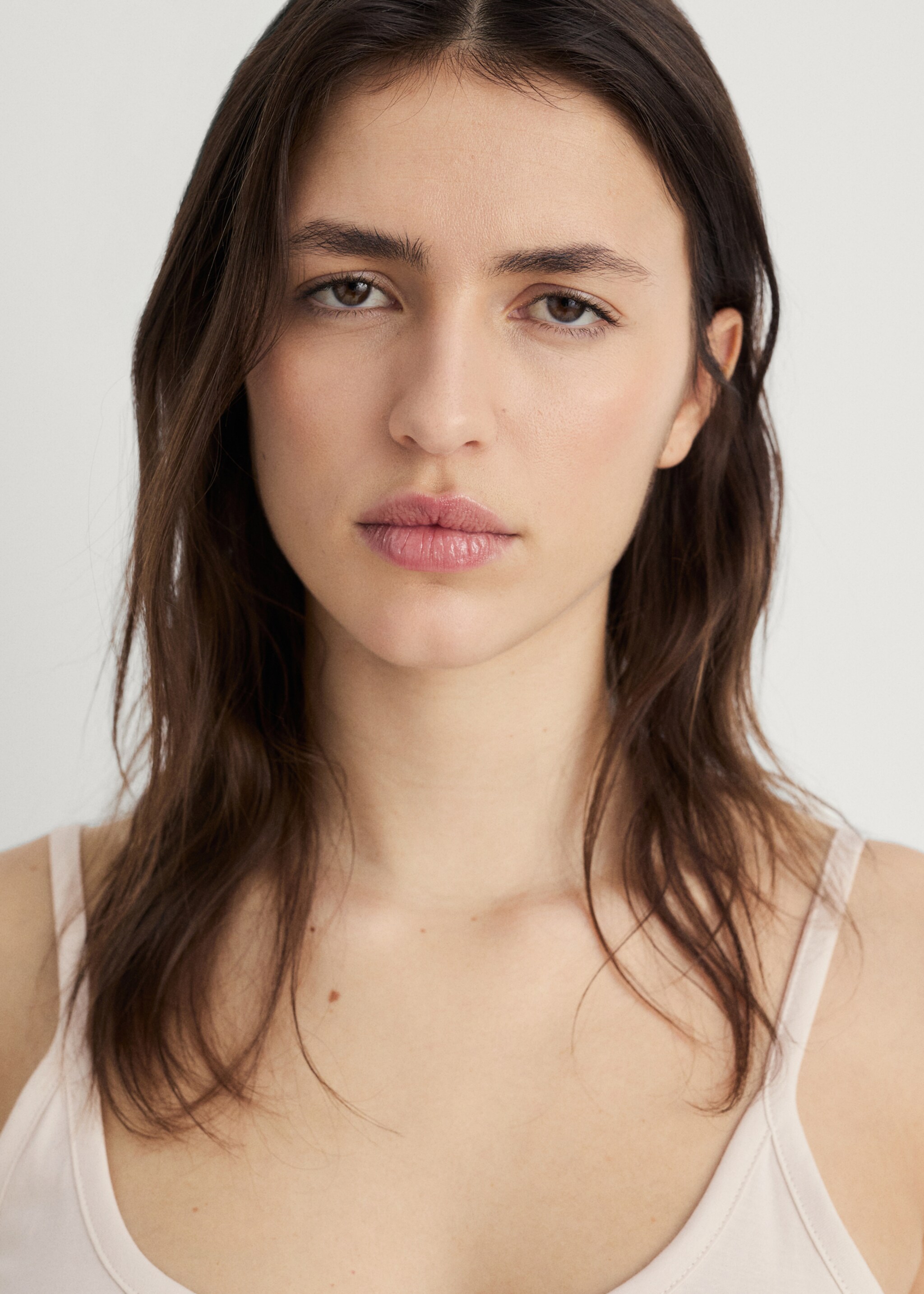 Camisón tirantes algodón diseño liso - Detalle del artículo 1, Beige. Ref: 87082900-00.