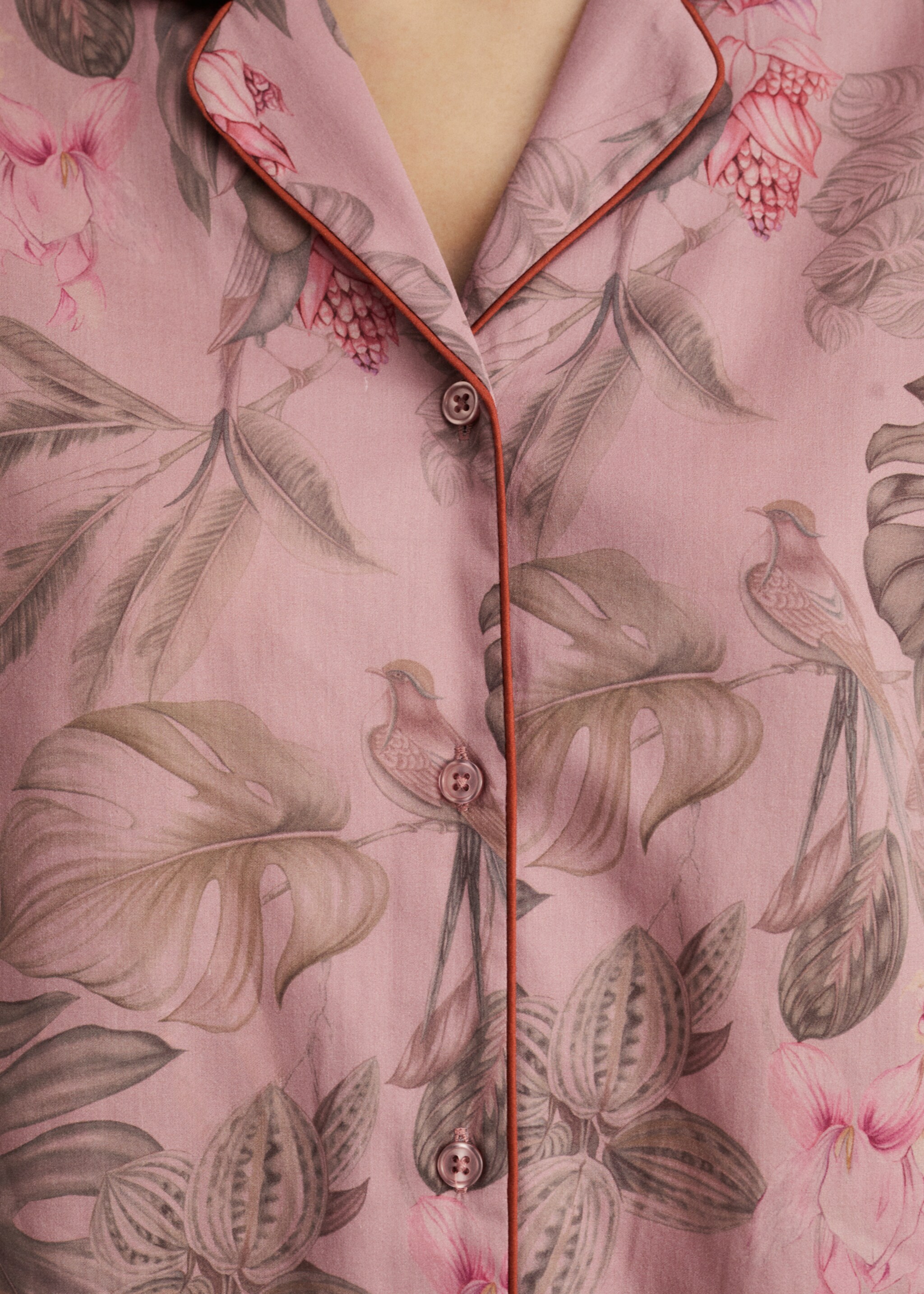 Chemise de pyjama imprimé tropical - Détail de l'article 6, Rose géranium. Ref: 87082917-00.