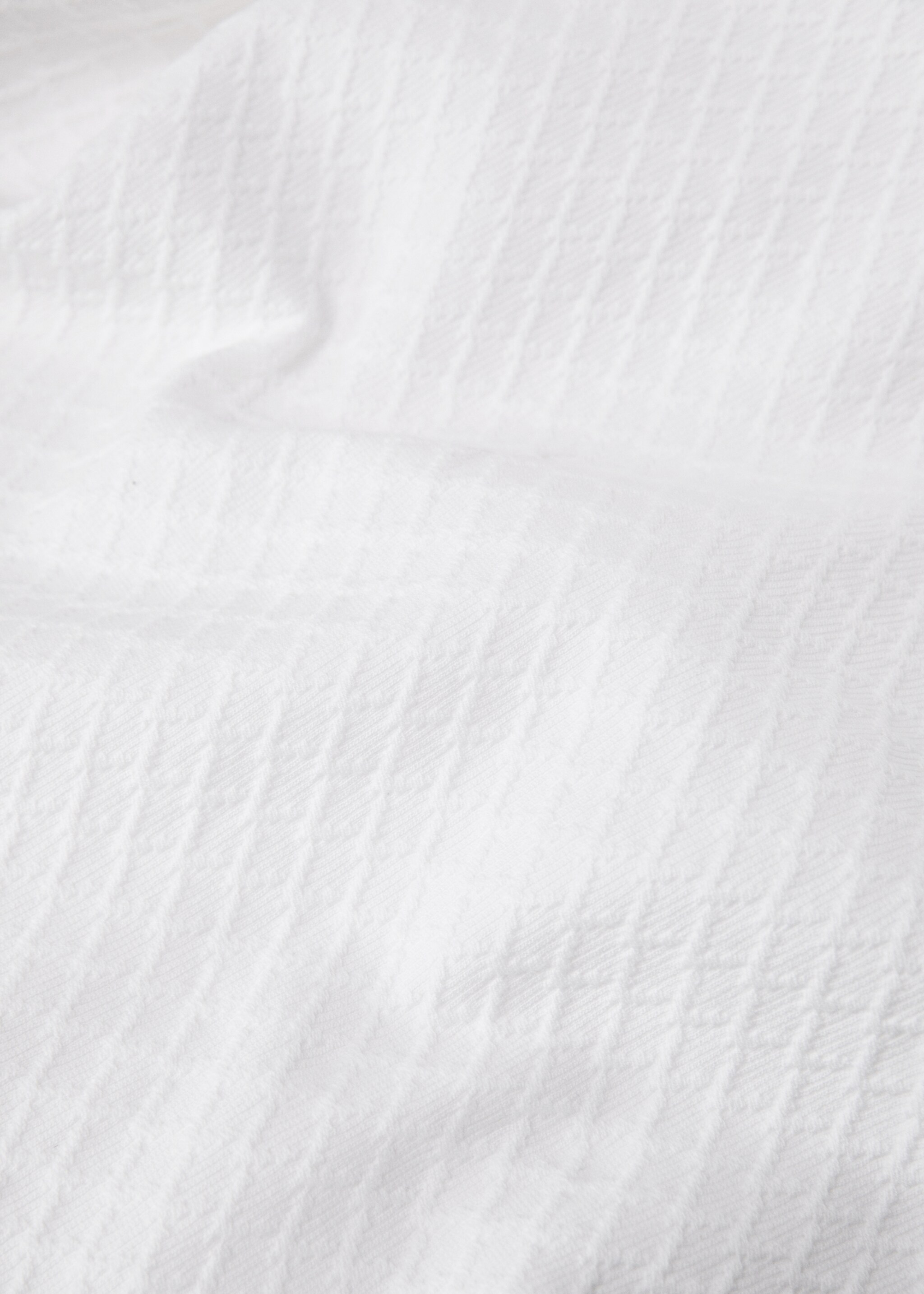 Couvre-lit coton jacquard losanges dentelle rapportée lit 130/150 cm - Détail de l'article 2, Blanc. Ref: 87082942-00.