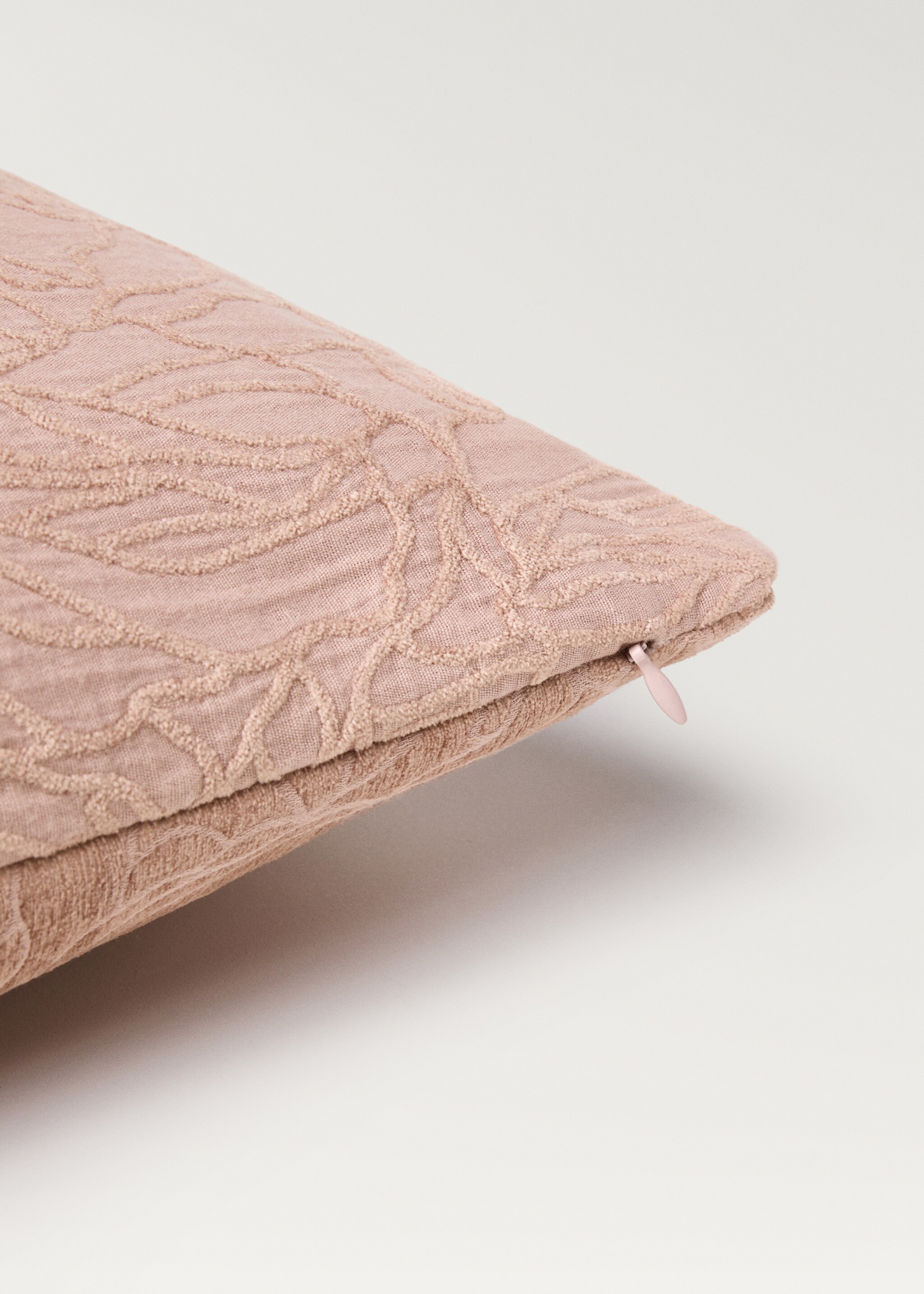 Jacquard fabric cushion cover 40x60 cm - Details of the article 2, Light Pink. Ref: 87082947-00.