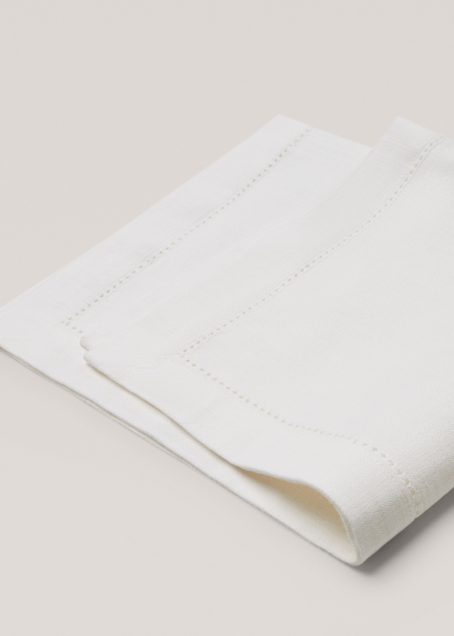 Cotton napkins with hemstitch - Details of the article 2