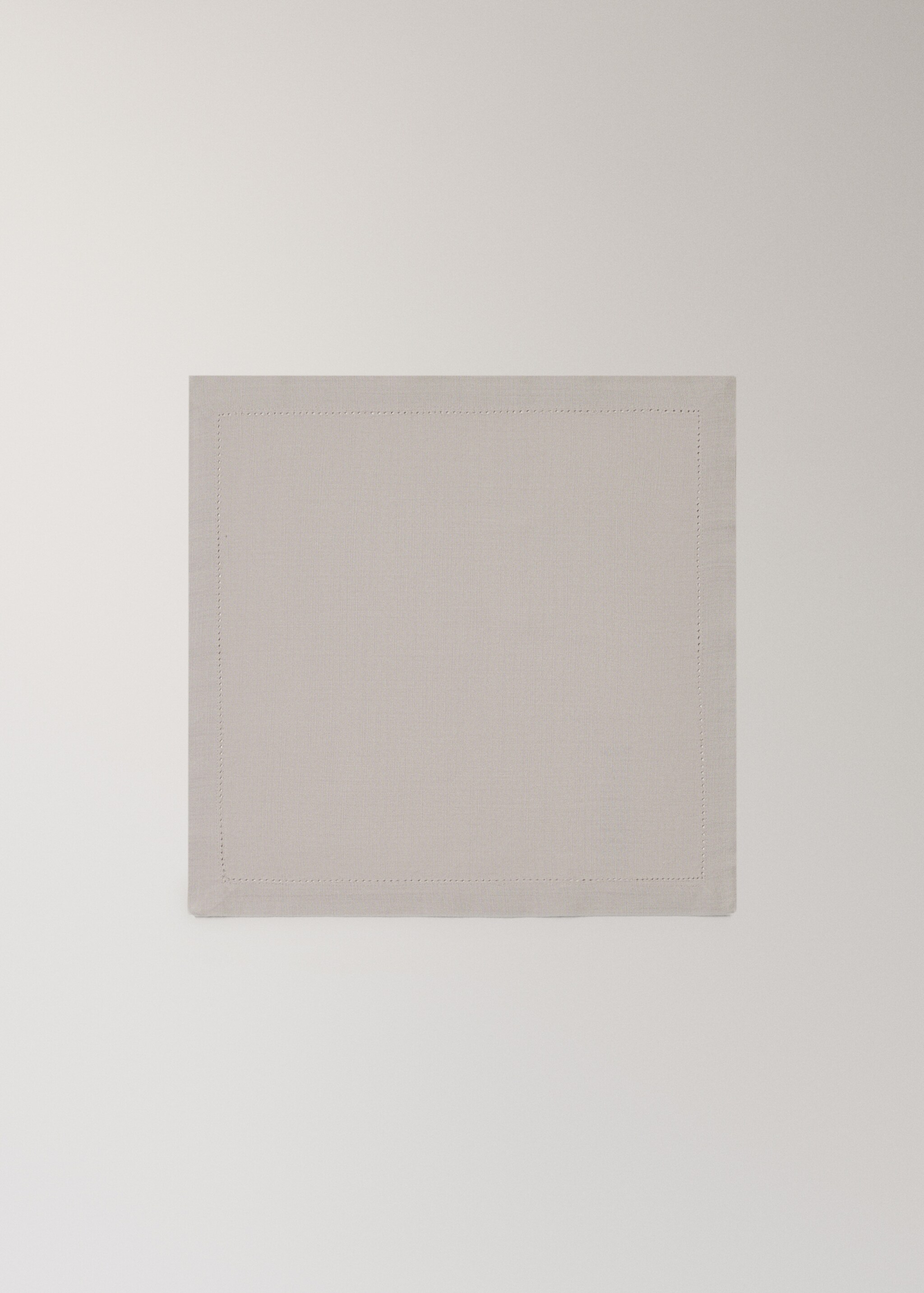 Cotton napkins with hemstitch - Article without model, Light/Pastel Grey. Ref: 87082950-00.