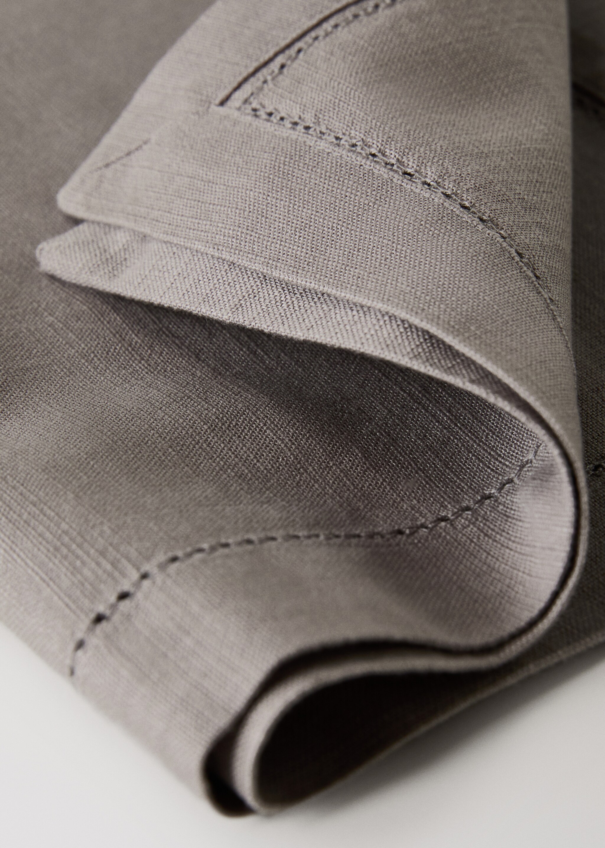 Cotton napkins with hemstitch - Details of the article 2, Medium Grey. Ref: 87082950-00.