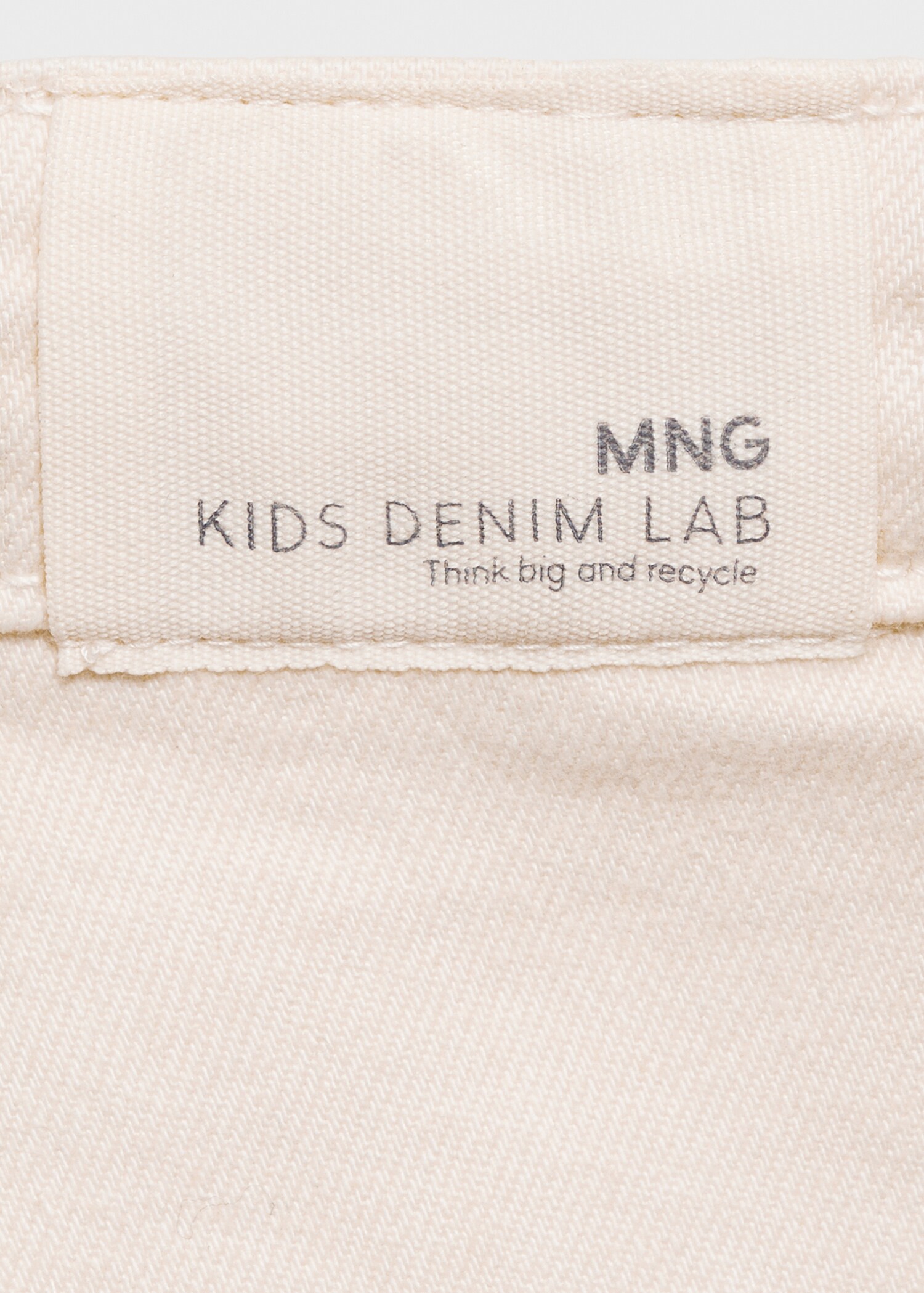 Flared cargo jeans - Details of the article 0