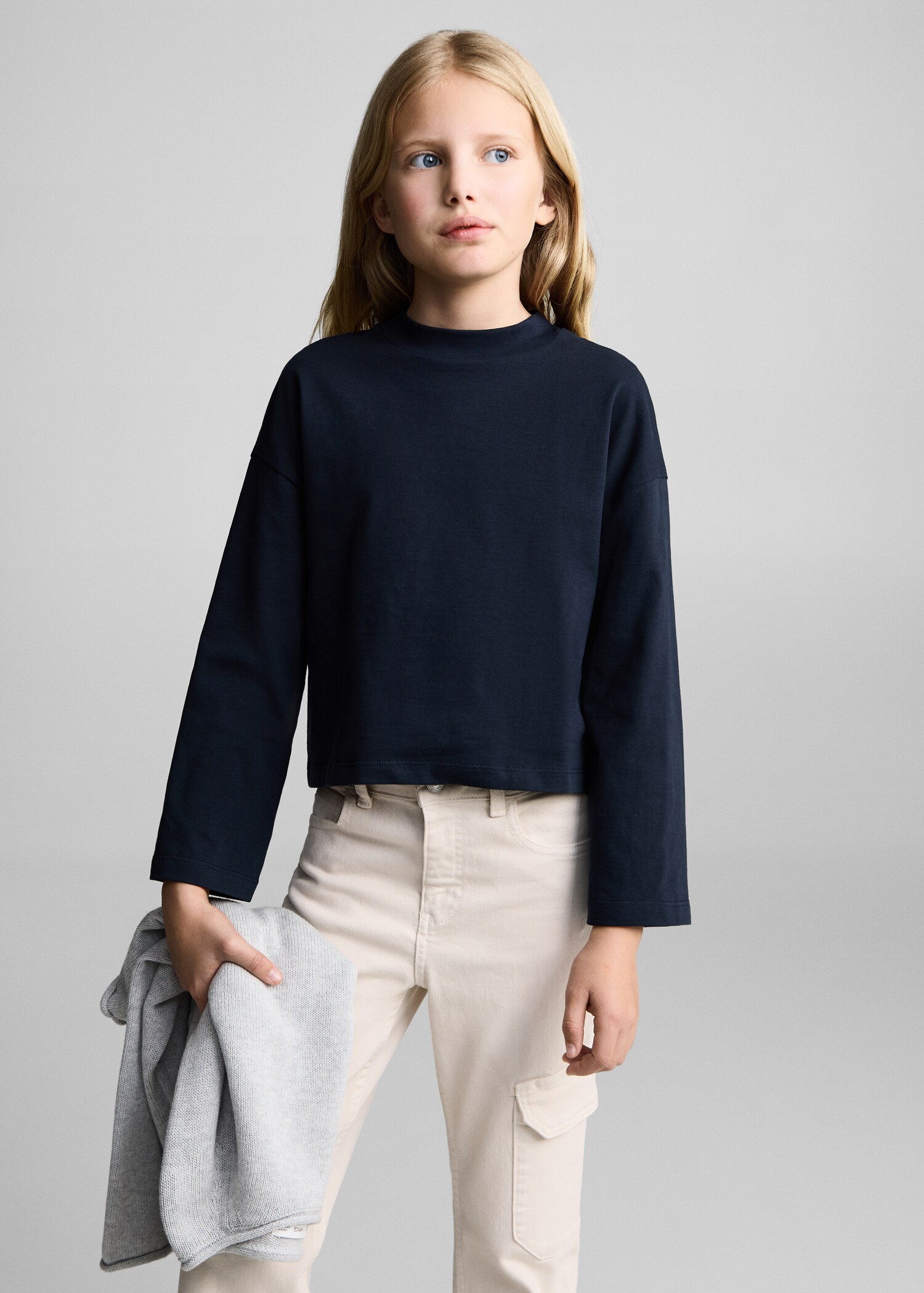 Flared cargo jeans - Details of the article 1