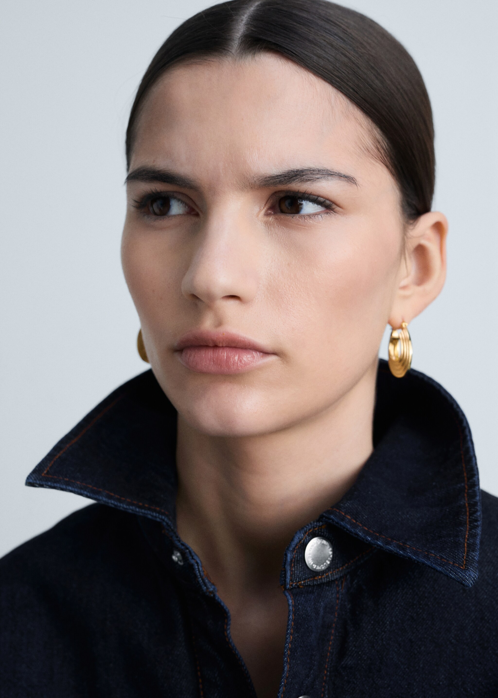 Rinse-wash denim jumpsuit with belt - Details of the article 1, Open Blue. Ref: 87083273-00.