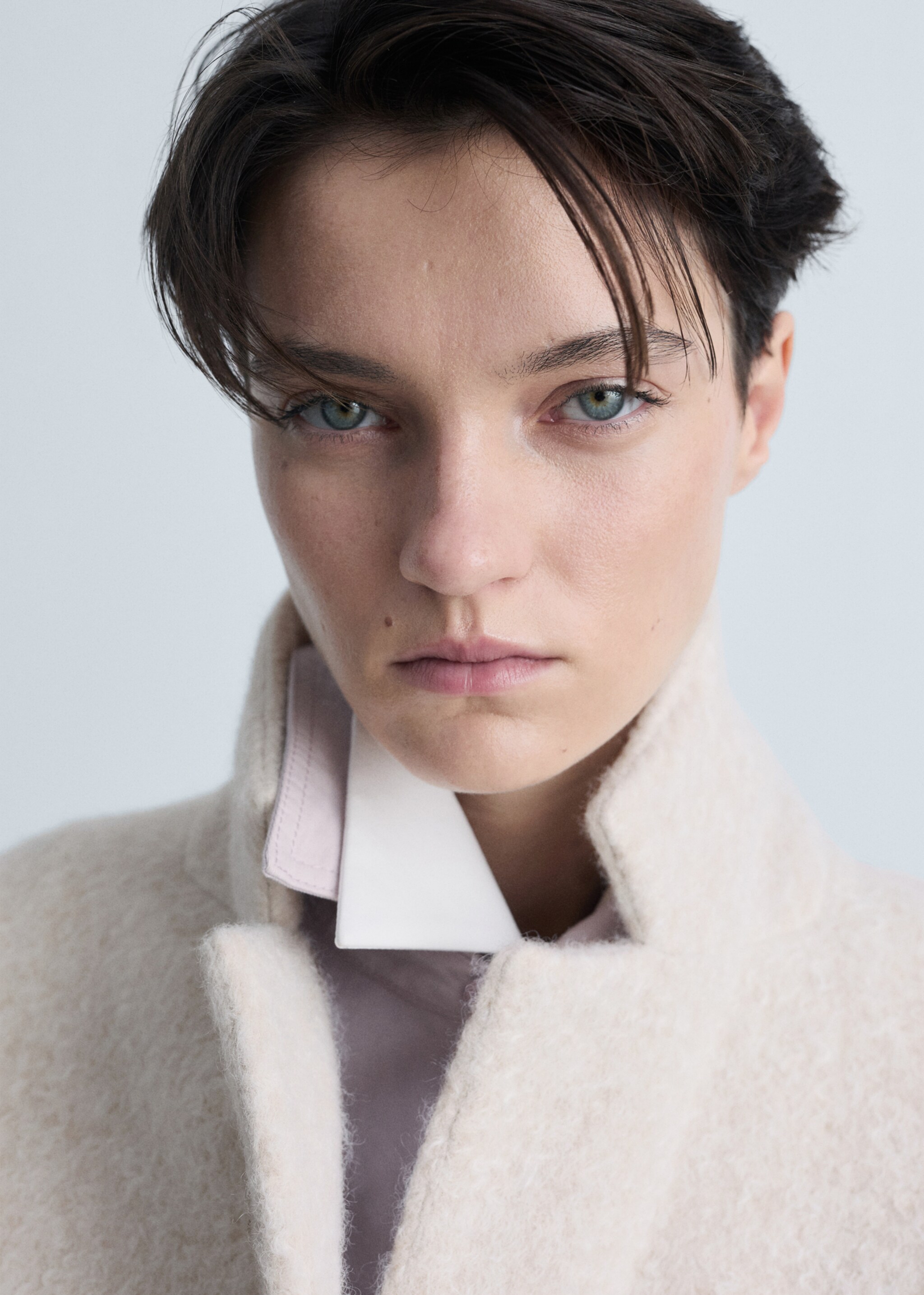 Langer Oversized-Bouclé-Mantel - Detail des Artikels 1, Beige. Ref: 87083285-00.