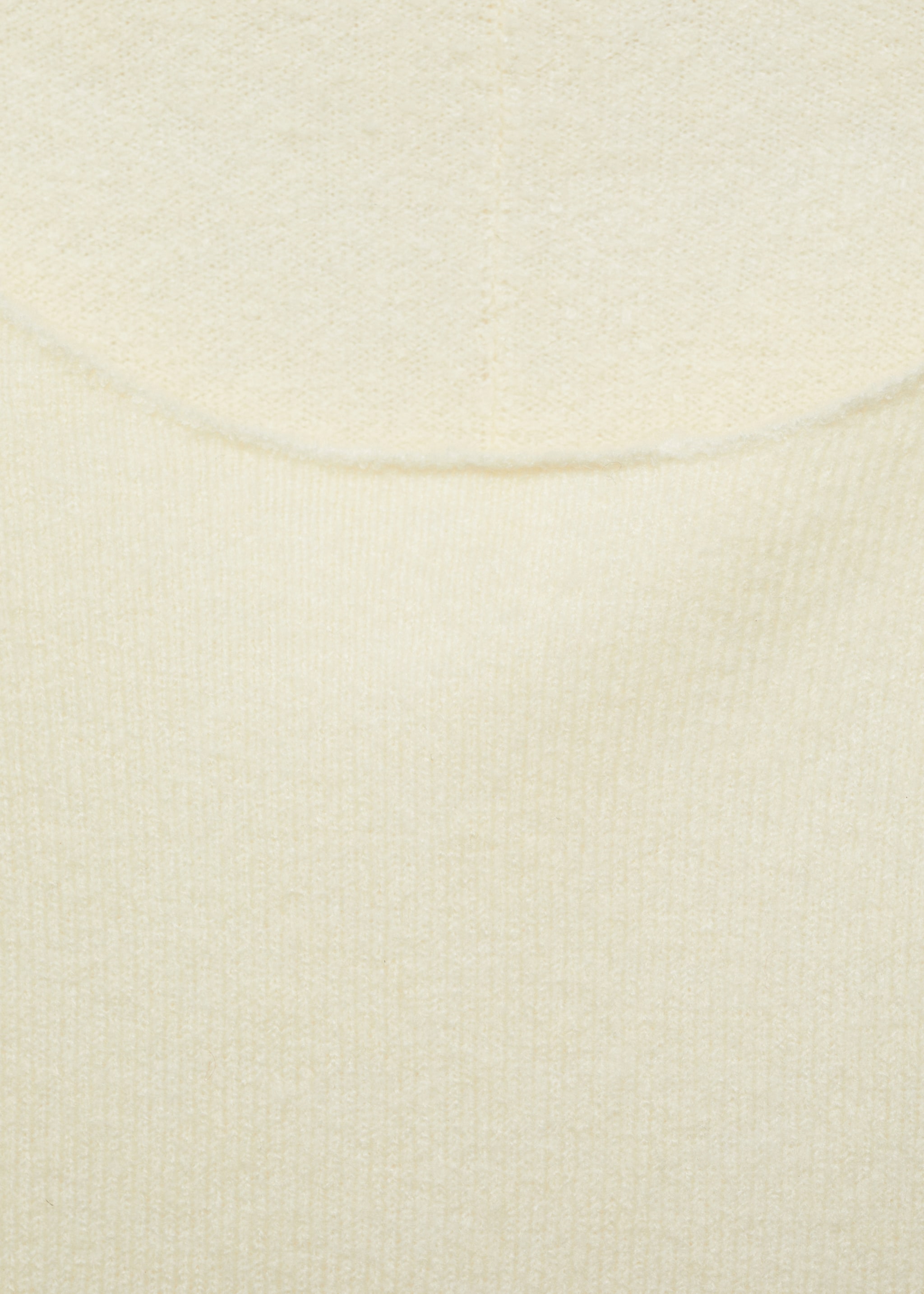 Oversize knit sweater - Details of the article 8, Vanilla. Ref: 87083286-00.