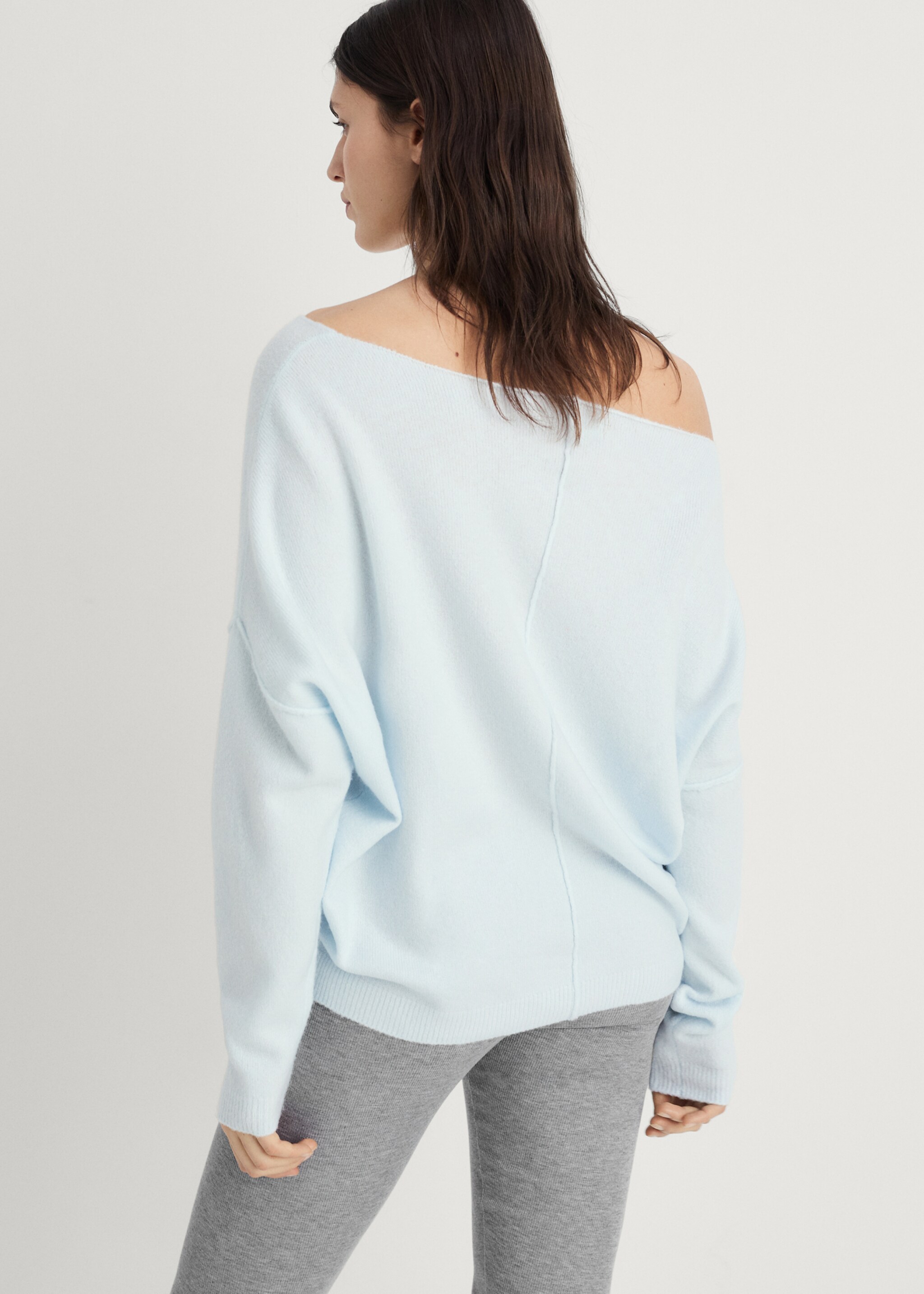 Oversize knit sweater - Reverse of the article, Pastel Green. Ref: 87083286-00.
