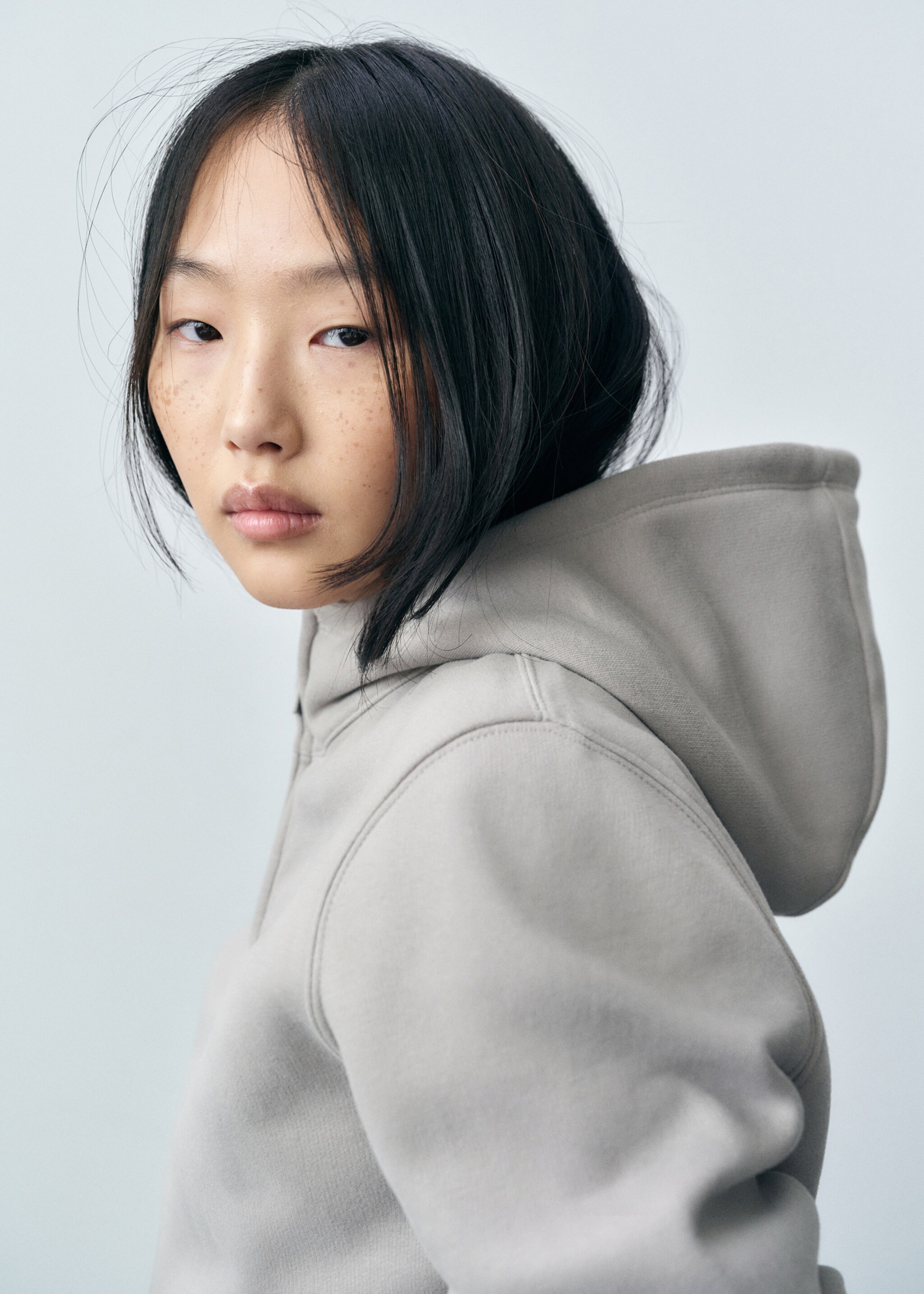 Cropped sweatshirt hoodie - Details of the article 1, Grey. Ref: 87083293-00.