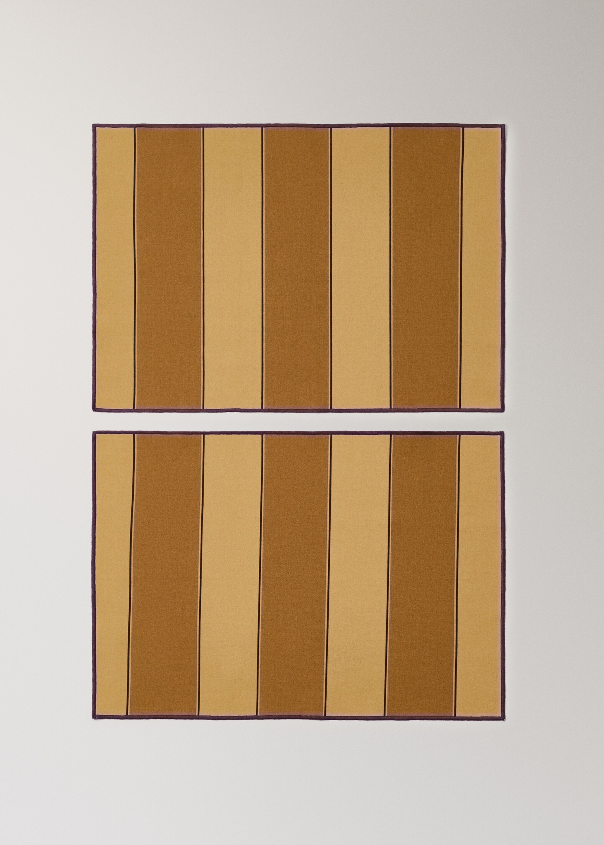 Cotton placemats with resin stripes - Article without model, Mustard. Ref: 87083296-00.