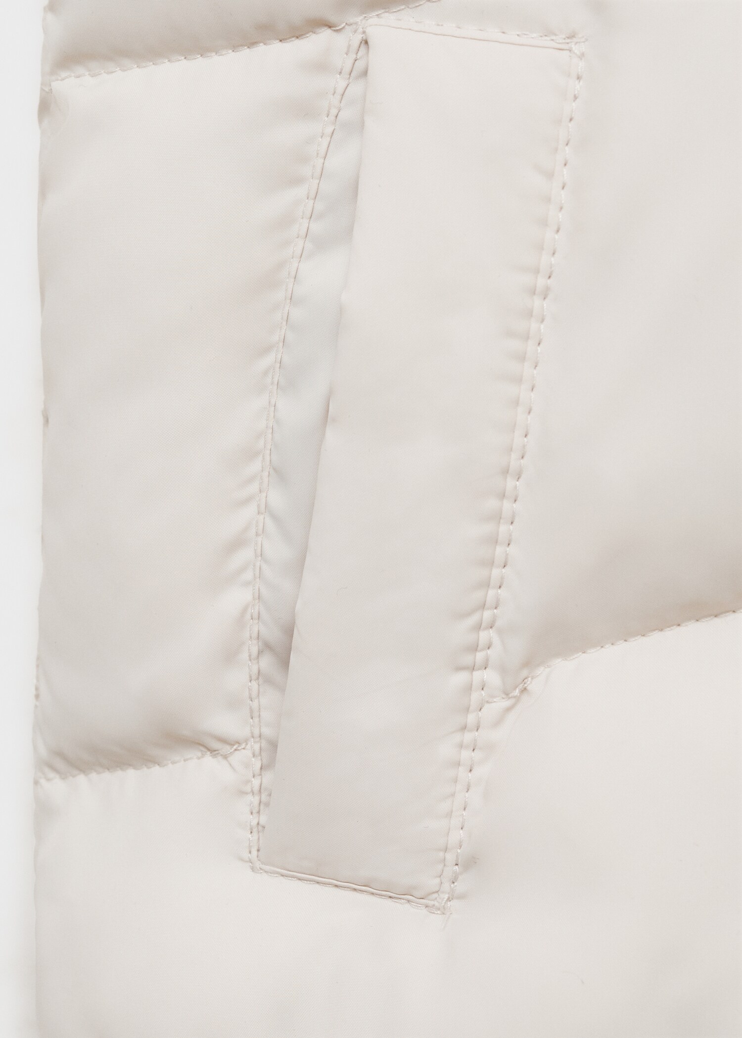 Quilted gilet with hood - Details of the article 0