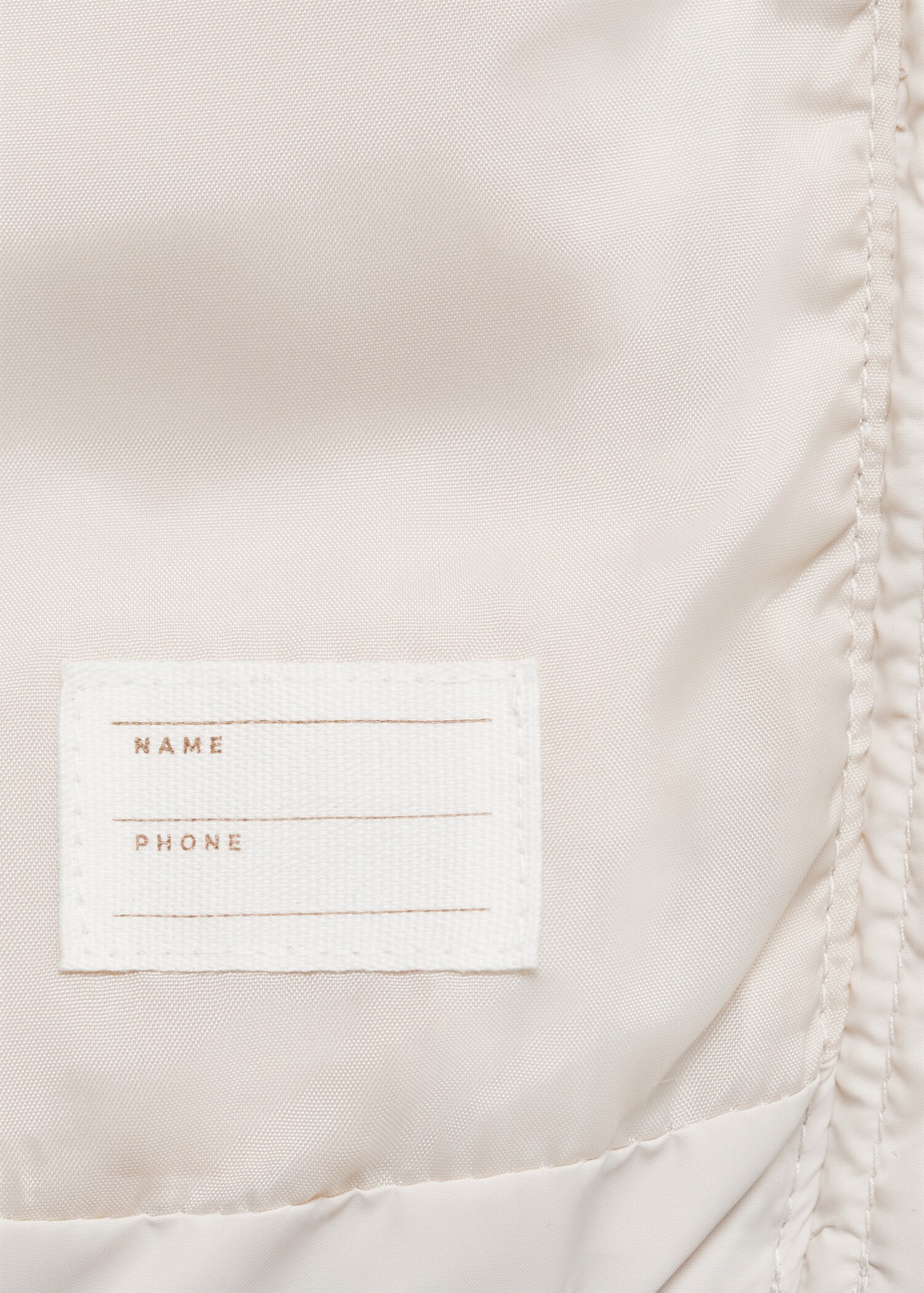 Quilted gilet with hood - Details of the article 8