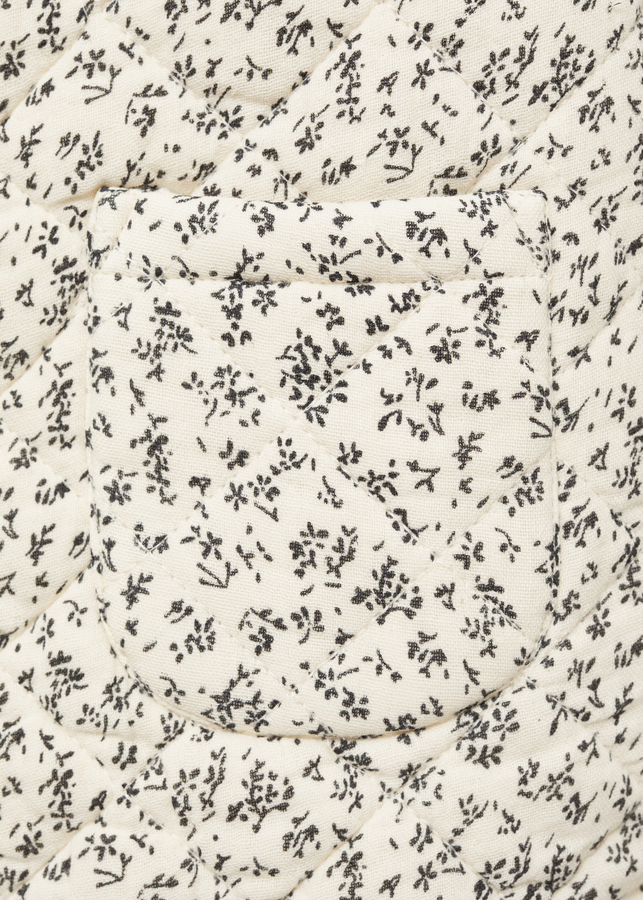 Quilted coat - Details of the article 0, Ecru. Ref: 87083635-00.