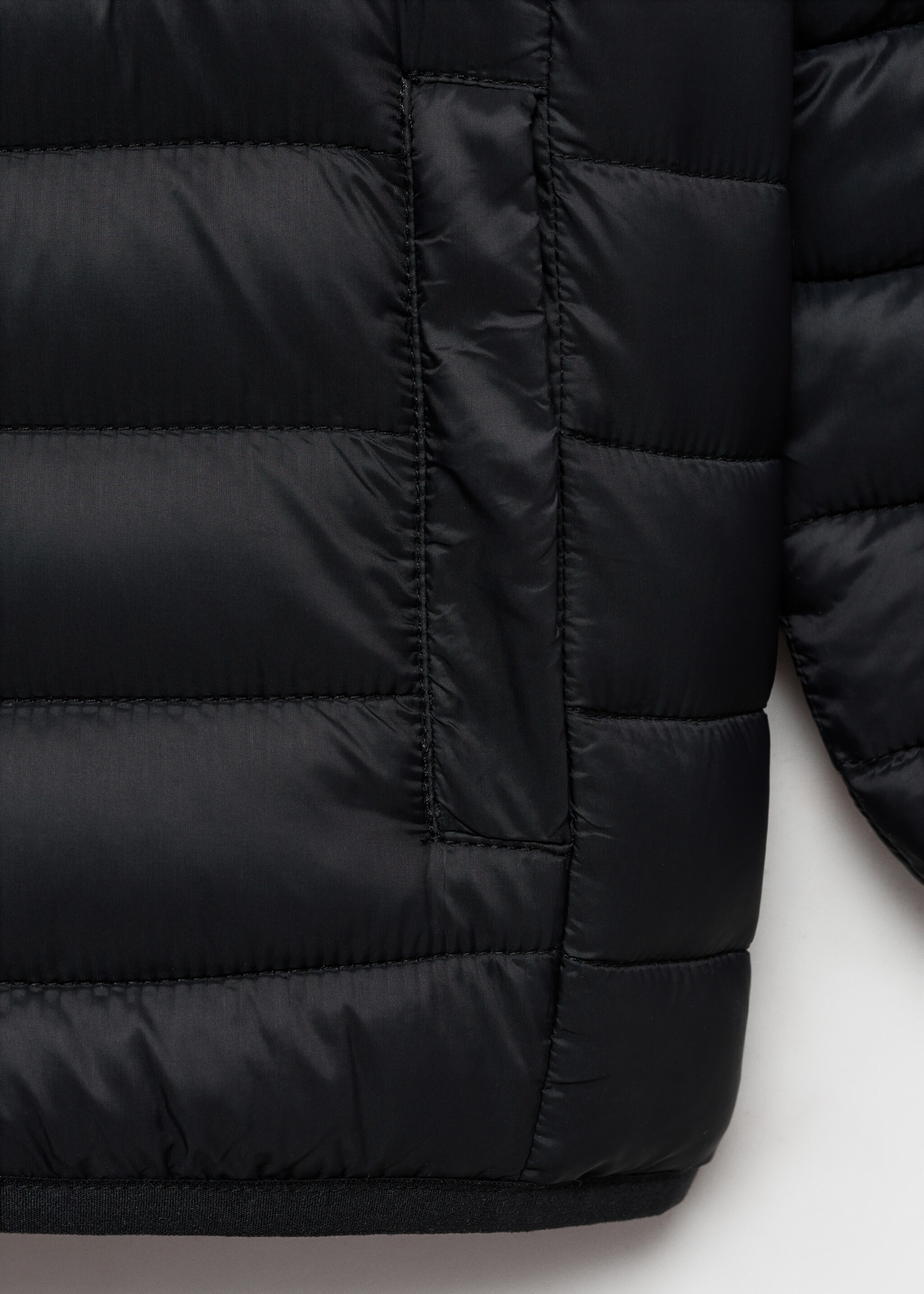 Quilted jacket - Details of the article 0, Black. Ref: 87083650-00.