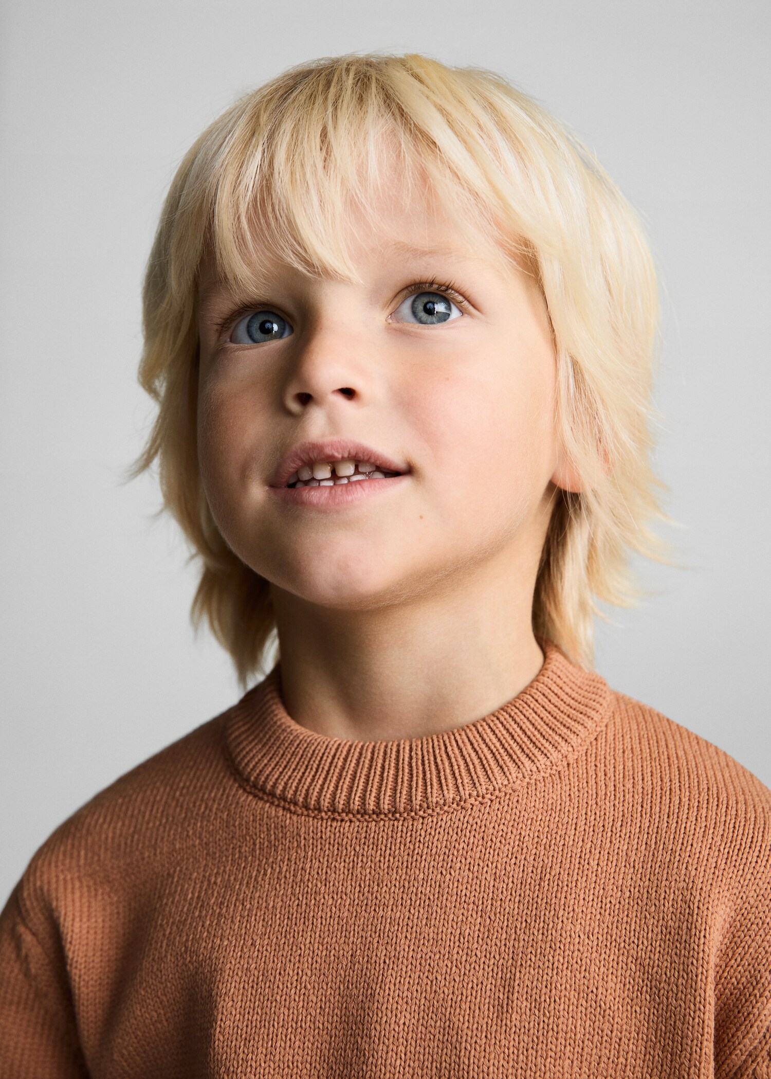 Knitted cotton sweater - Details of the article 1