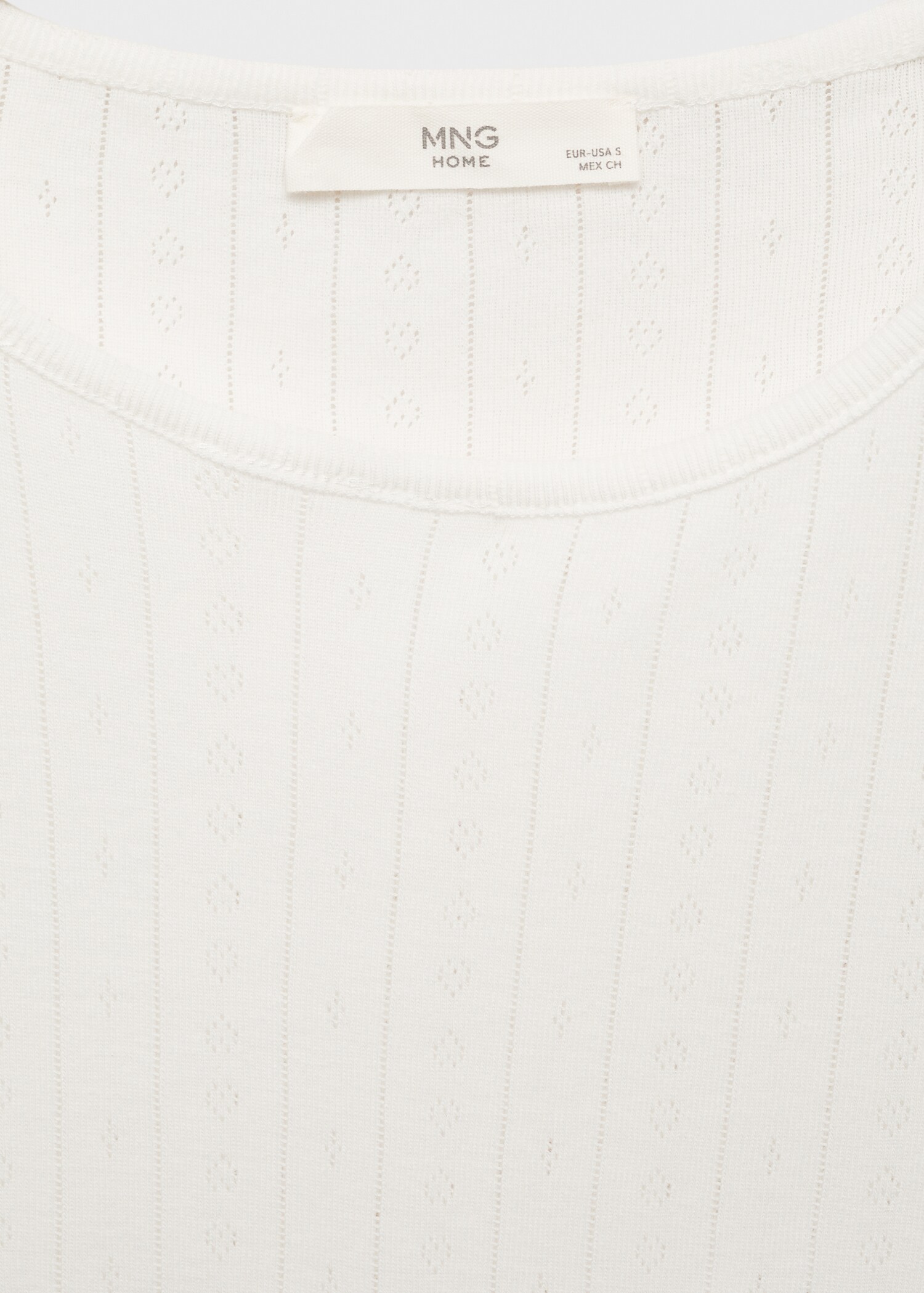 Unstitched cotton pyjama top - Details of the article 8