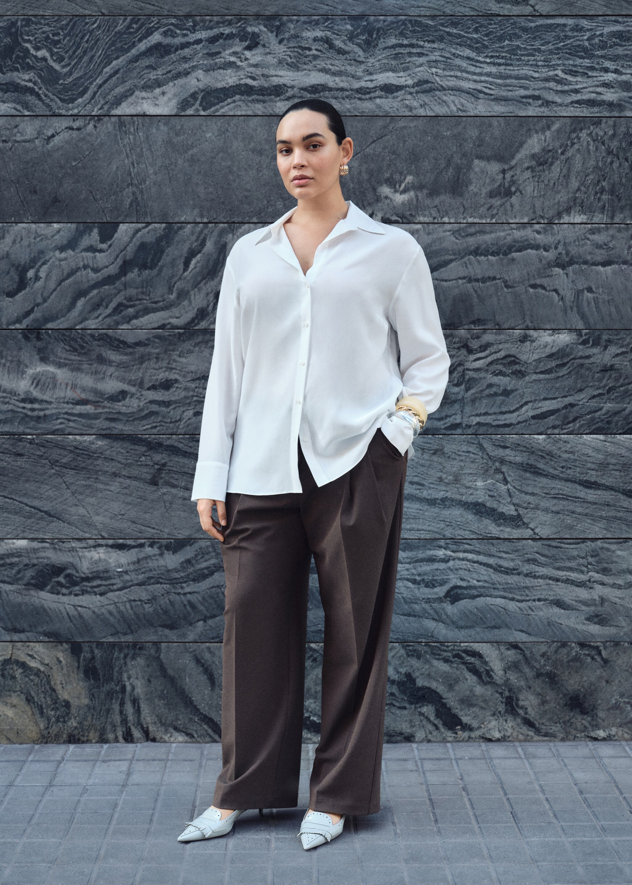 Lyocell fluid shirt - Details of the article 6, Off White. Ref: 87084067-00.