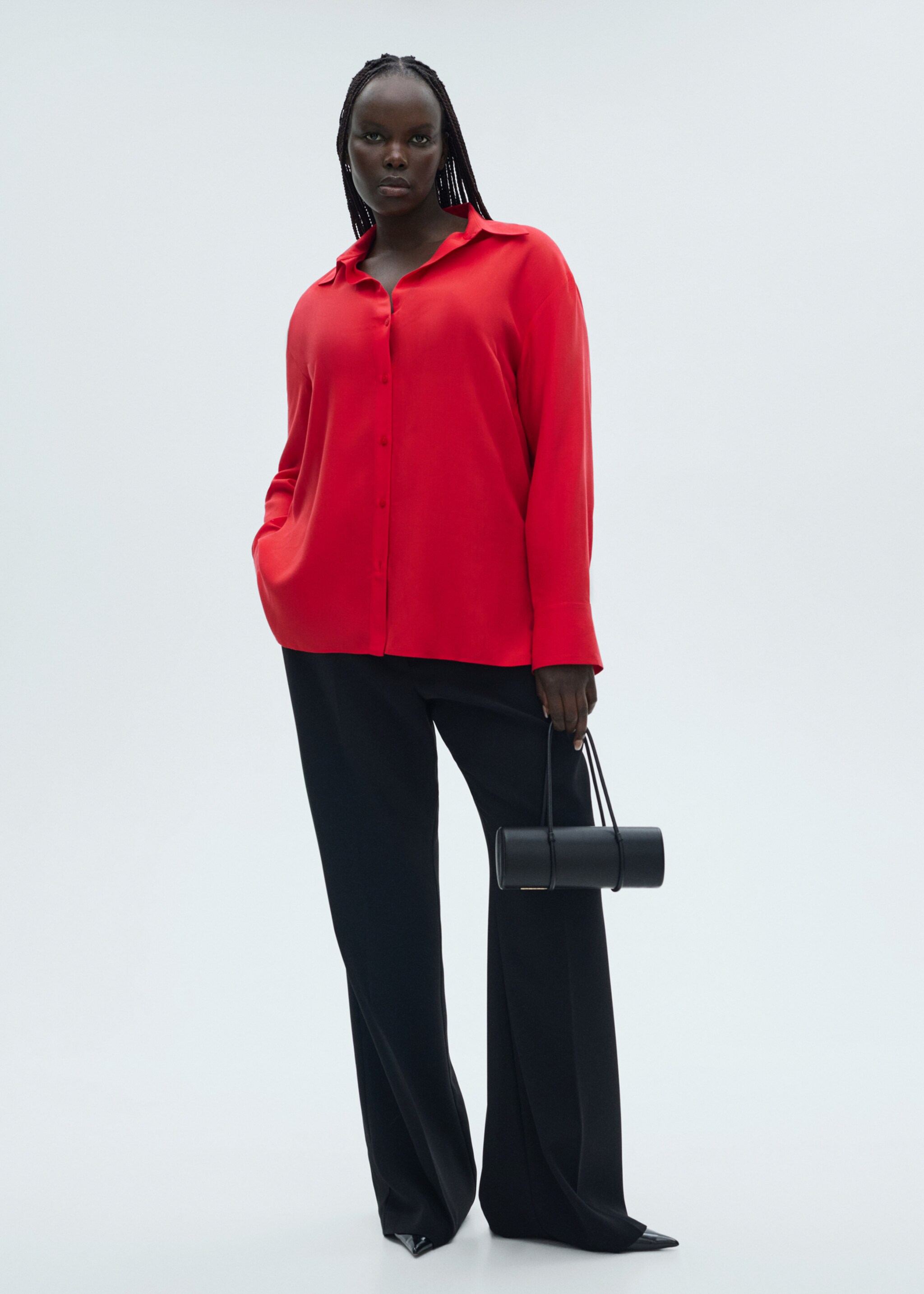 Lyocell fluid shirt - Details of the article 3, Red. Ref: 87084067-00.