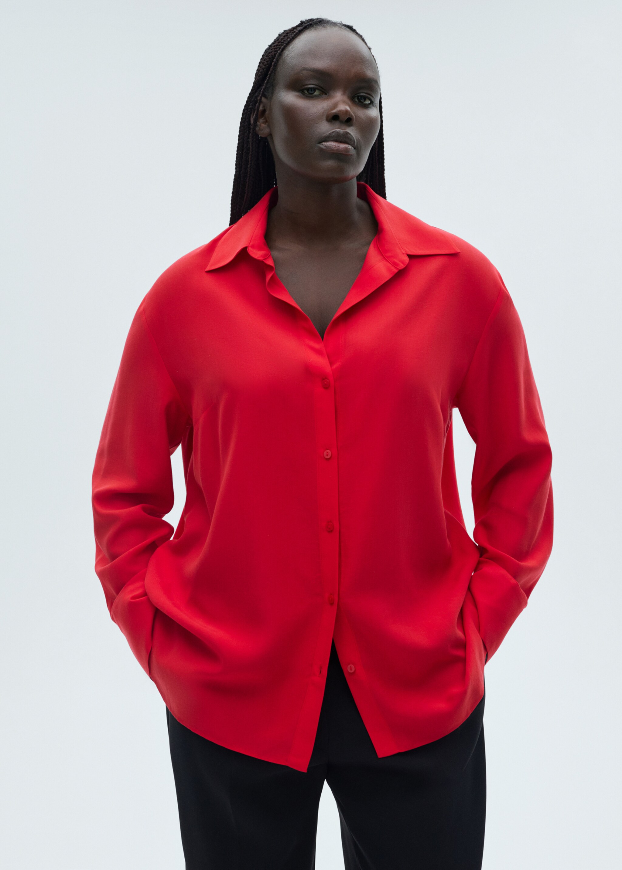 Lyocell fluid shirt - Details of the article 5, Red. Ref: 87084067-00.
