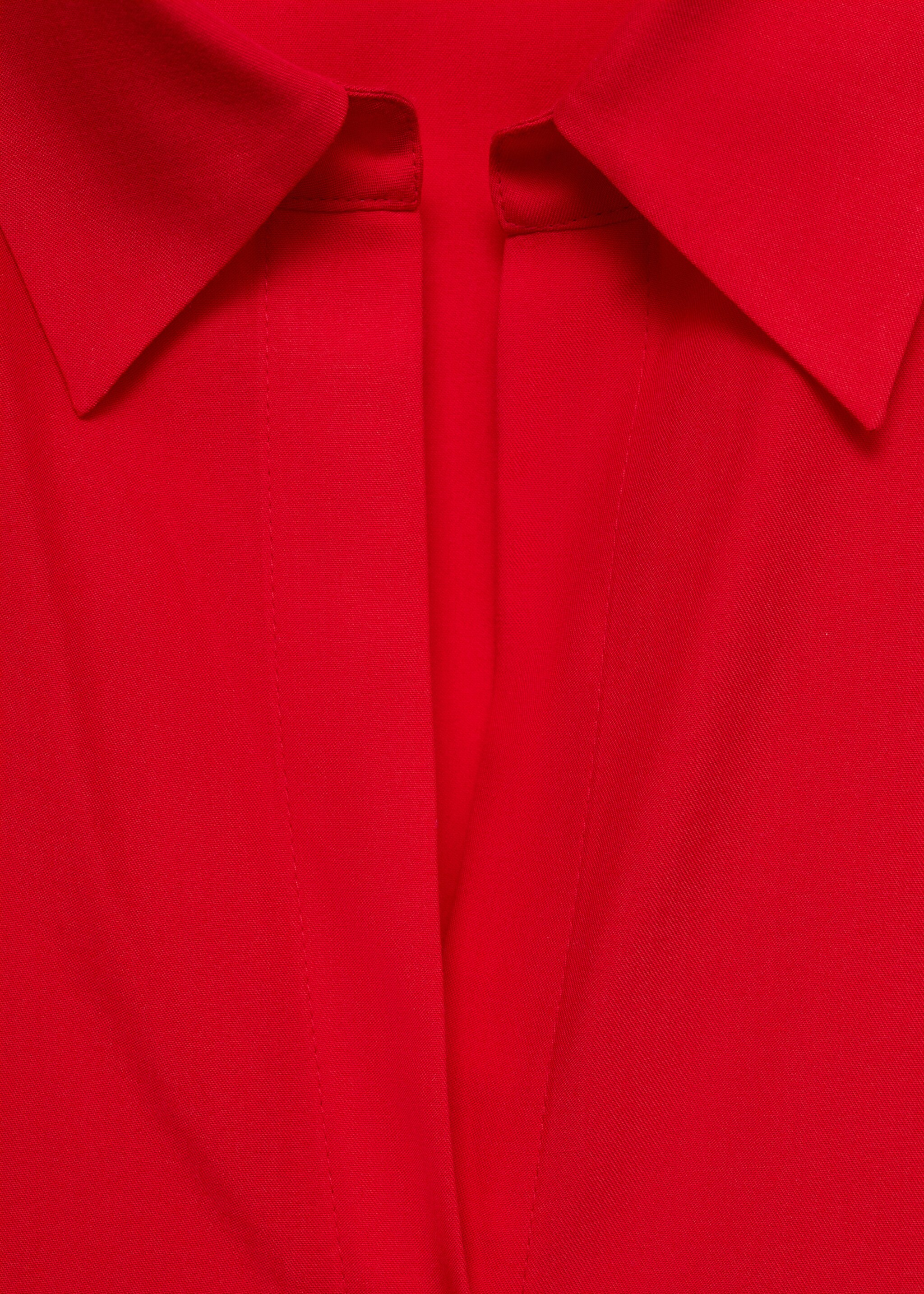 Lyocell fluid shirt - Details of the article 8, Red. Ref: 87084067-00.