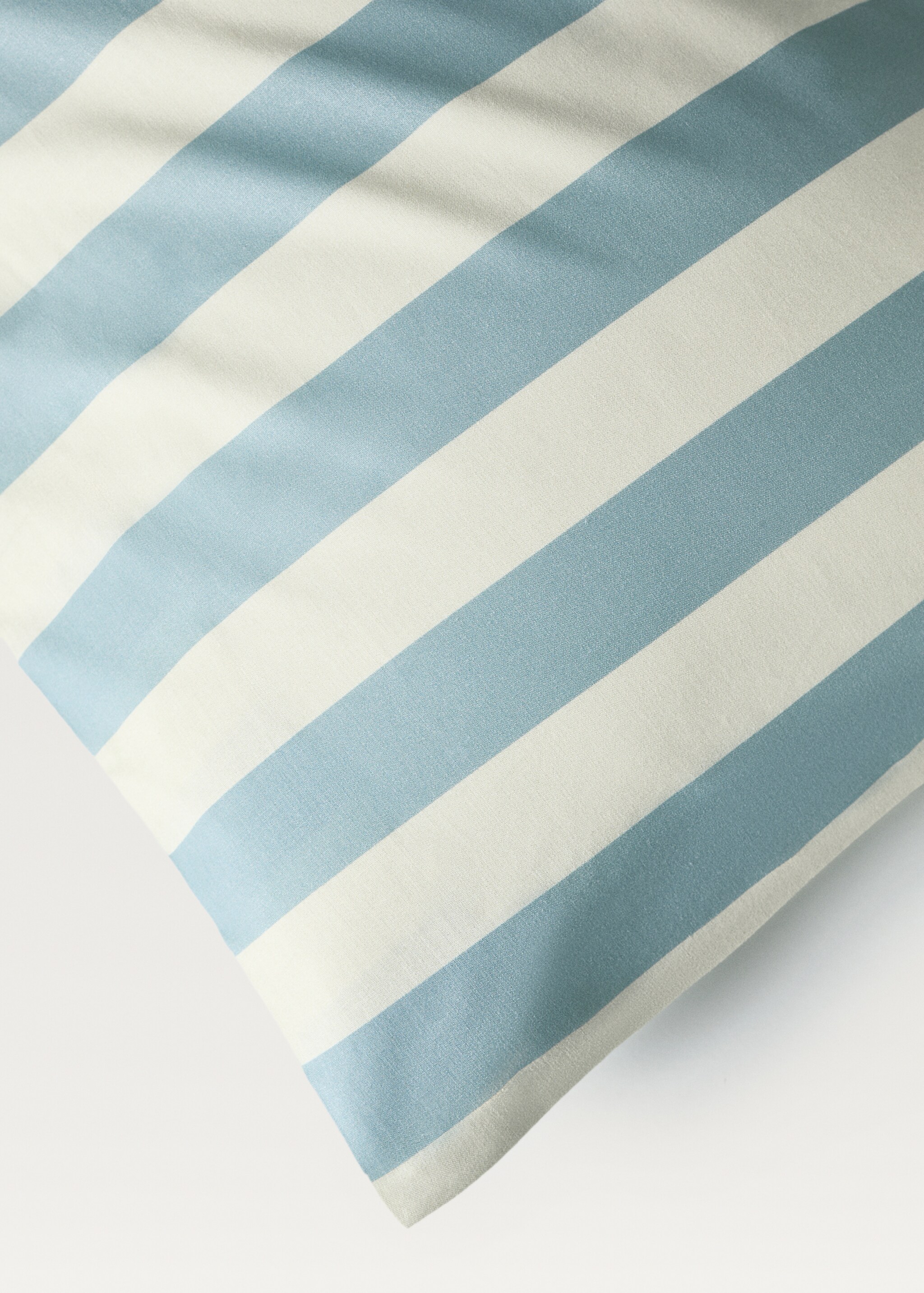 Grof gestreept dekbedovertrek van perkalkatoen voor kinderbed 90 cm - Detail van het artikel 3, Blauw. Ref: 87084086-00.