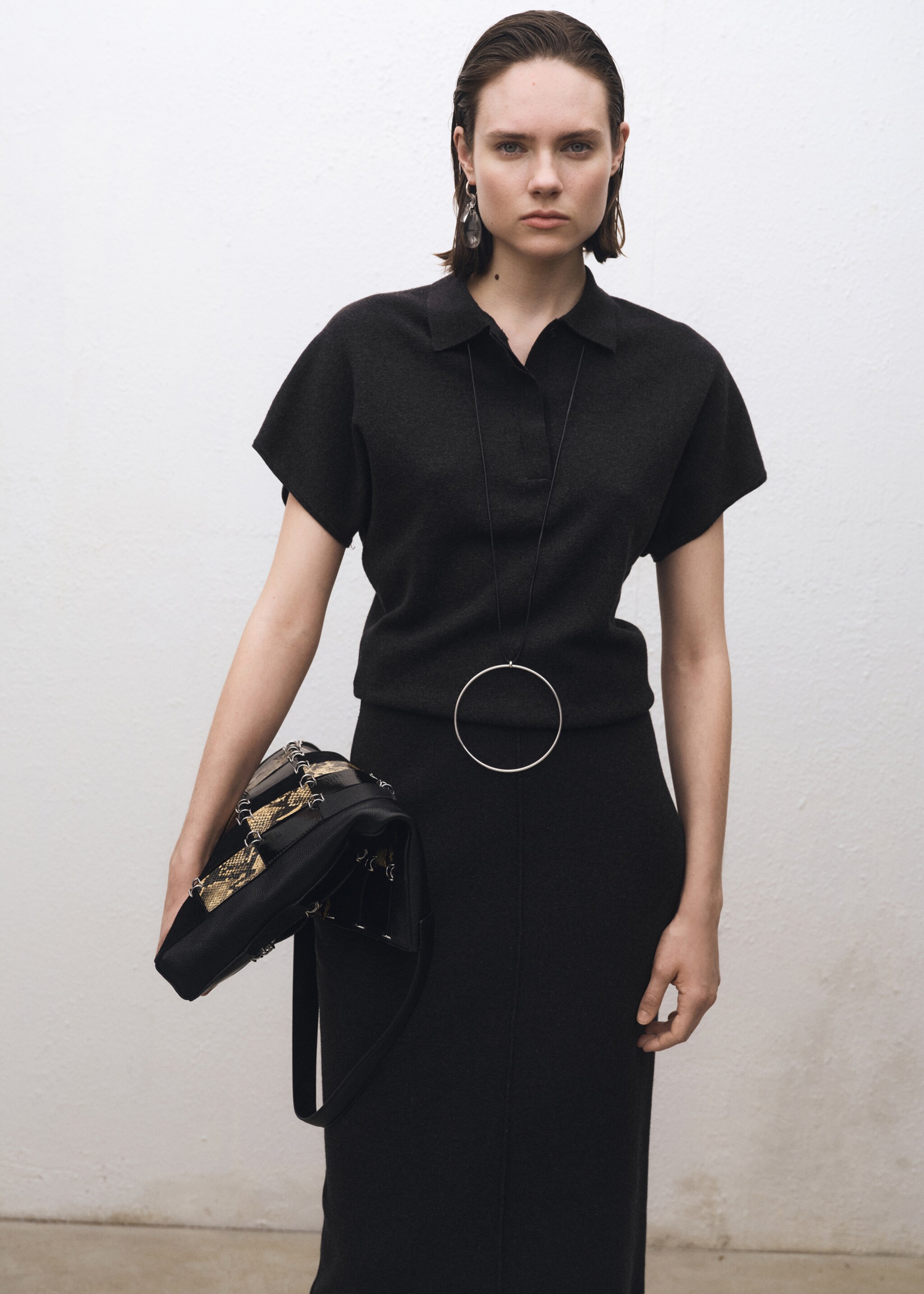 Wool-blend polo-neck sweater - Medium plane, Charcoal. Ref: 87084087-00.