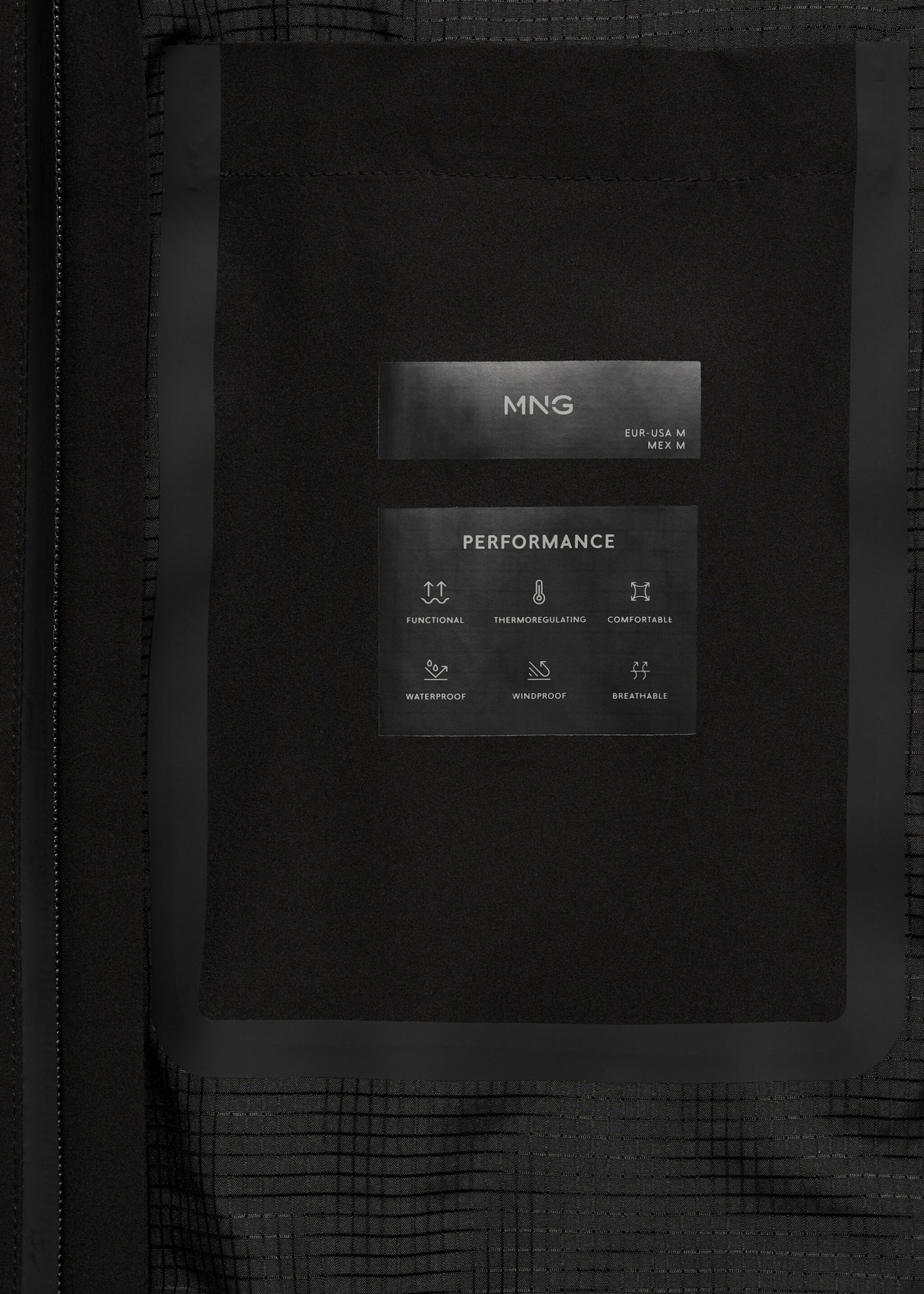 Waterproof bomber with COOLMAX® technology - Details of the article 0, Black. Ref: 87084388-00.