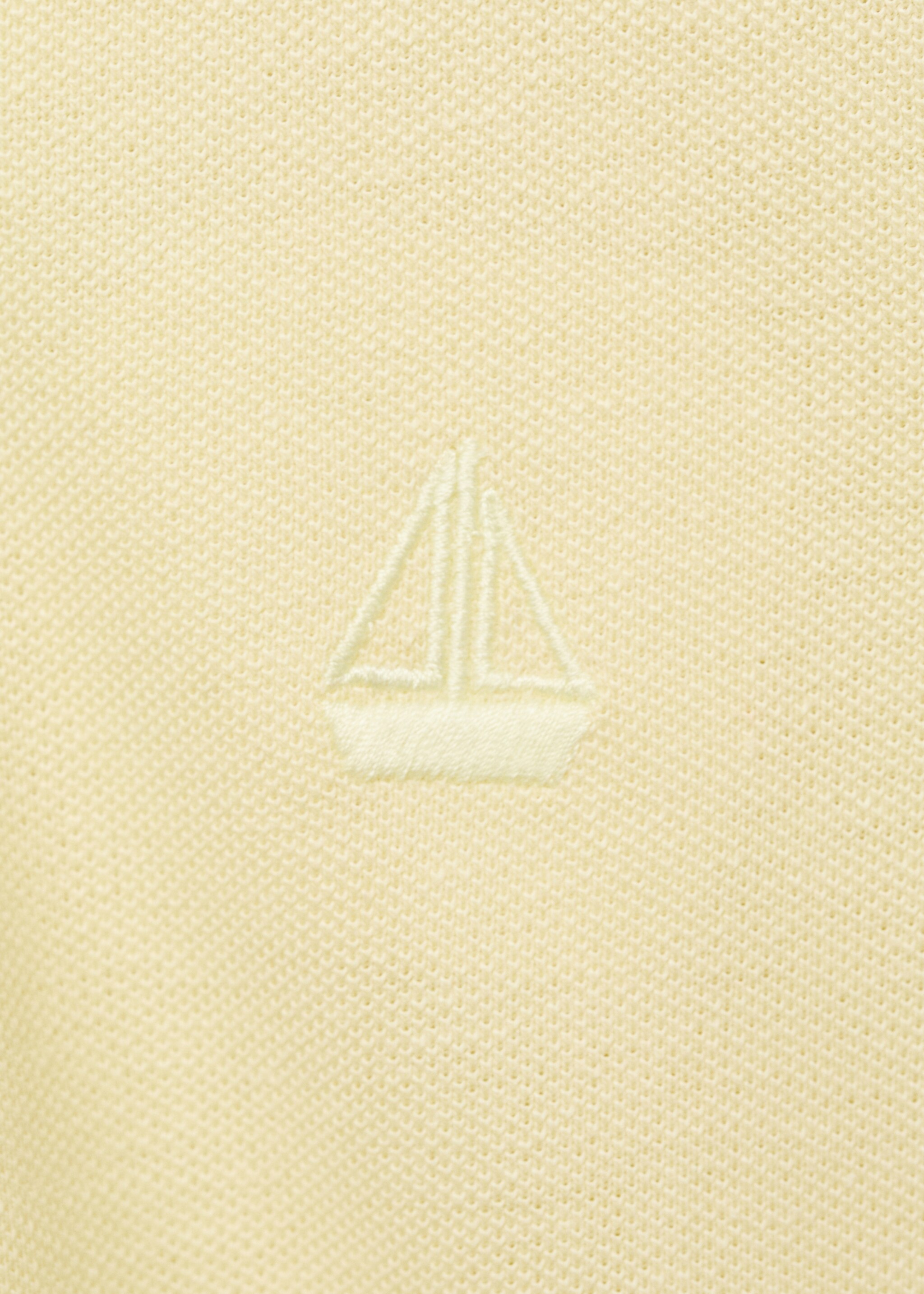 Gebreid poloshirt met korte mouw - Detail van het artikel 0, Pastelgeel. Ref: 87084390-00.