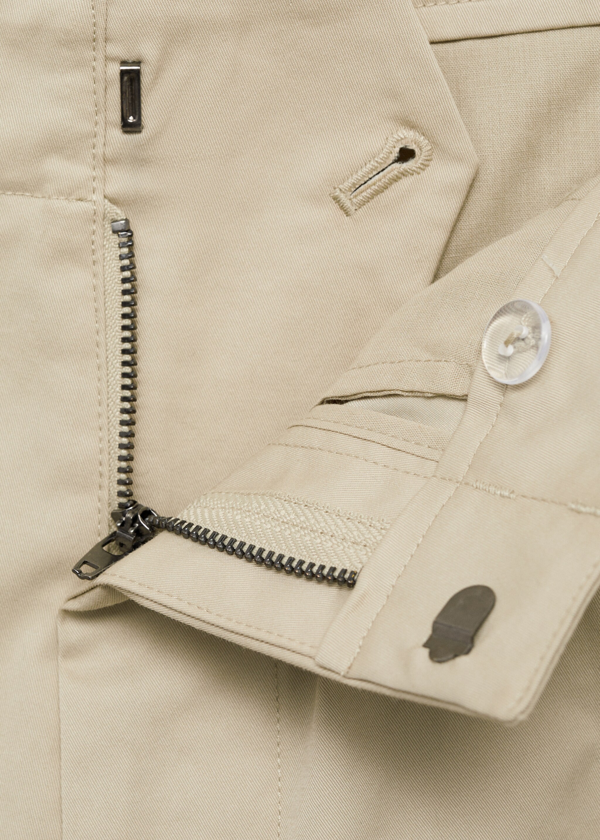 Relaxed-fit trousers with pocket - Details of the article 8, Pastel Yellow. Ref: 87084395-00.
