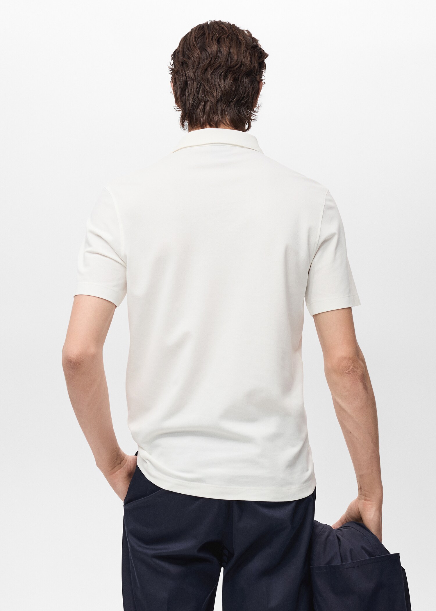 Slim Fit-Poloshirt aus Baumwoll-Piqué - Rückseite des Artikels