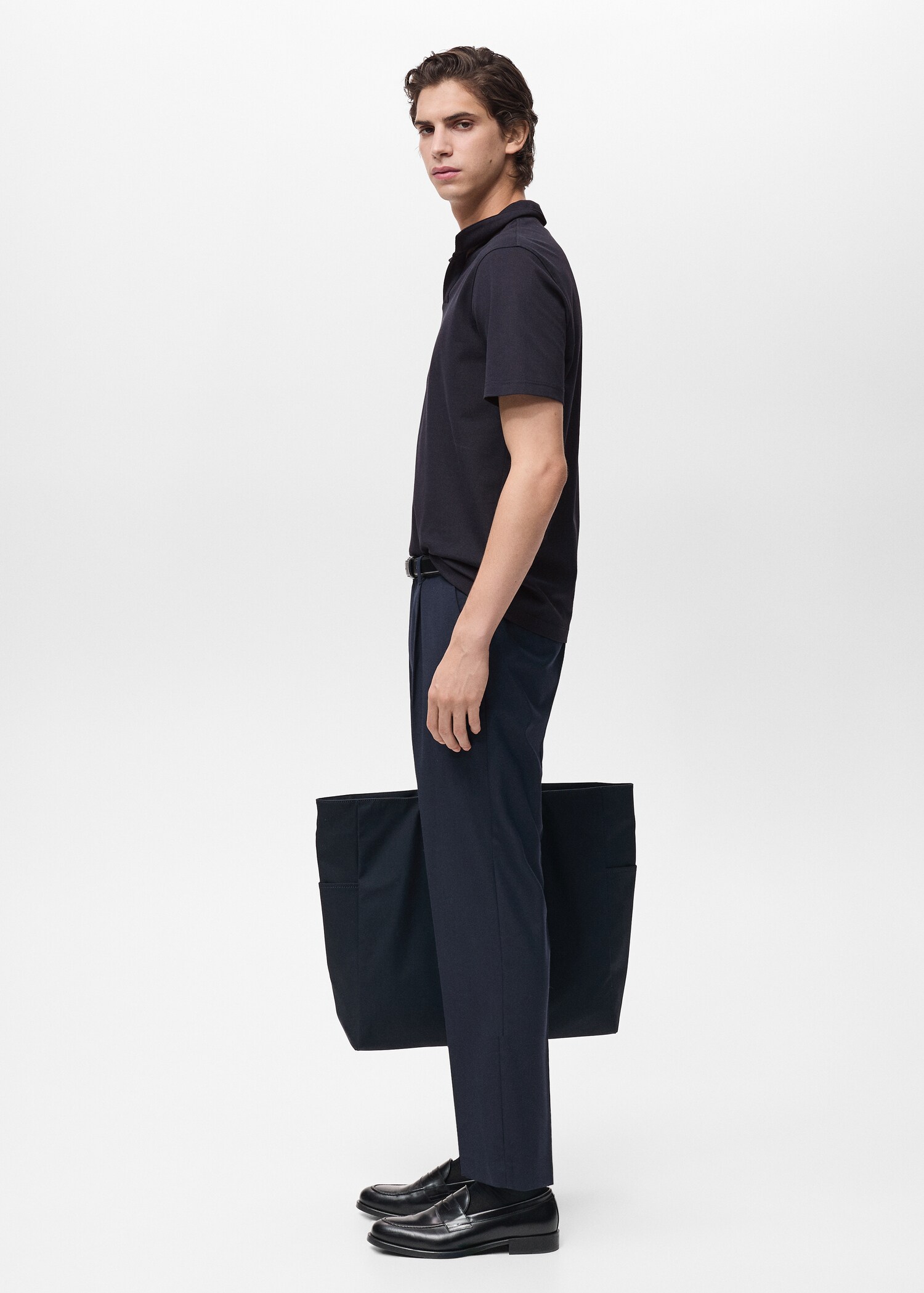 Slim Fit-Poloshirt aus Baumwoll-Piqué - Detail des Artikels 2