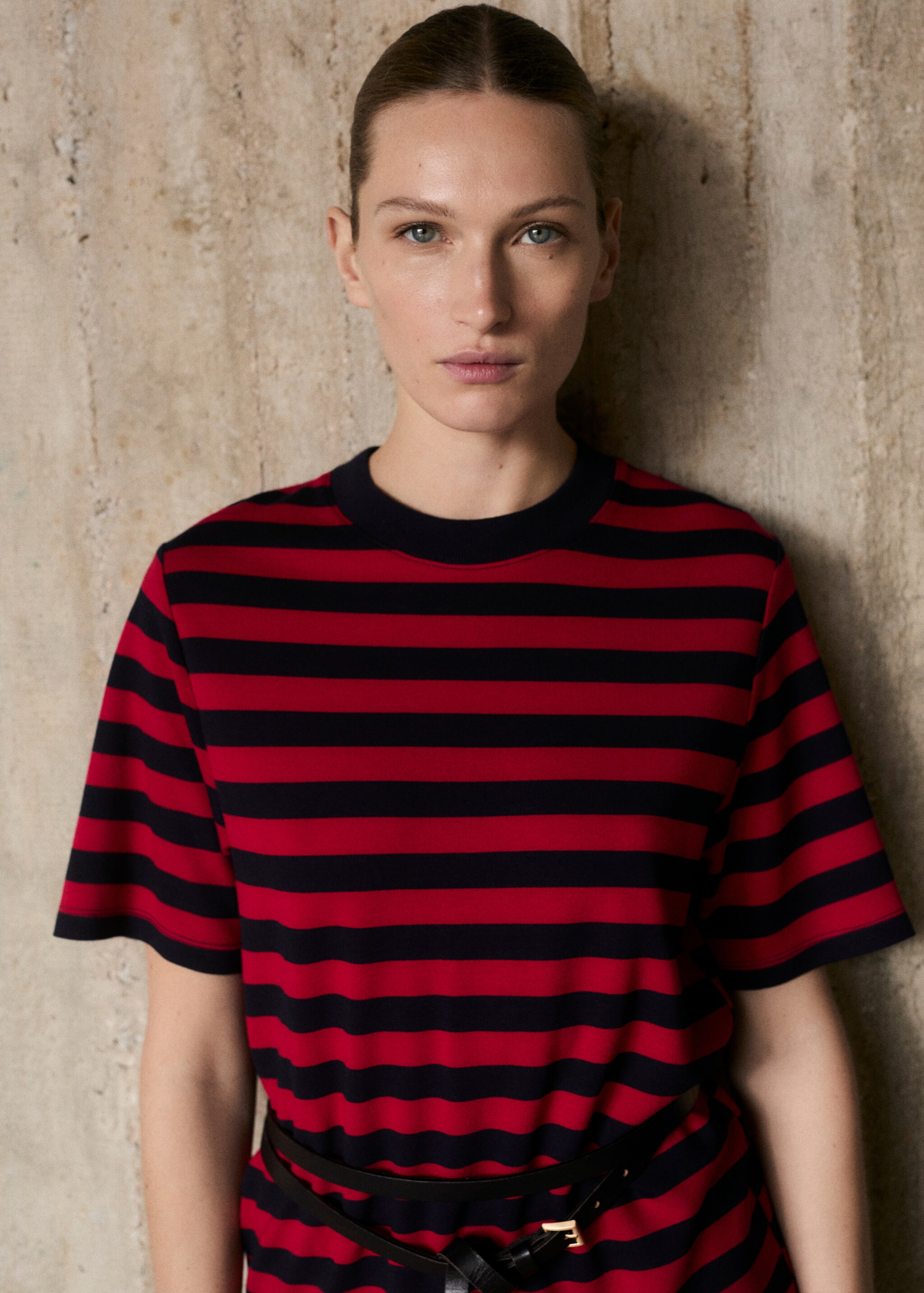 Striped short-sleeved t-shirt - Medium plane, Red. Ref: 87084417-00.