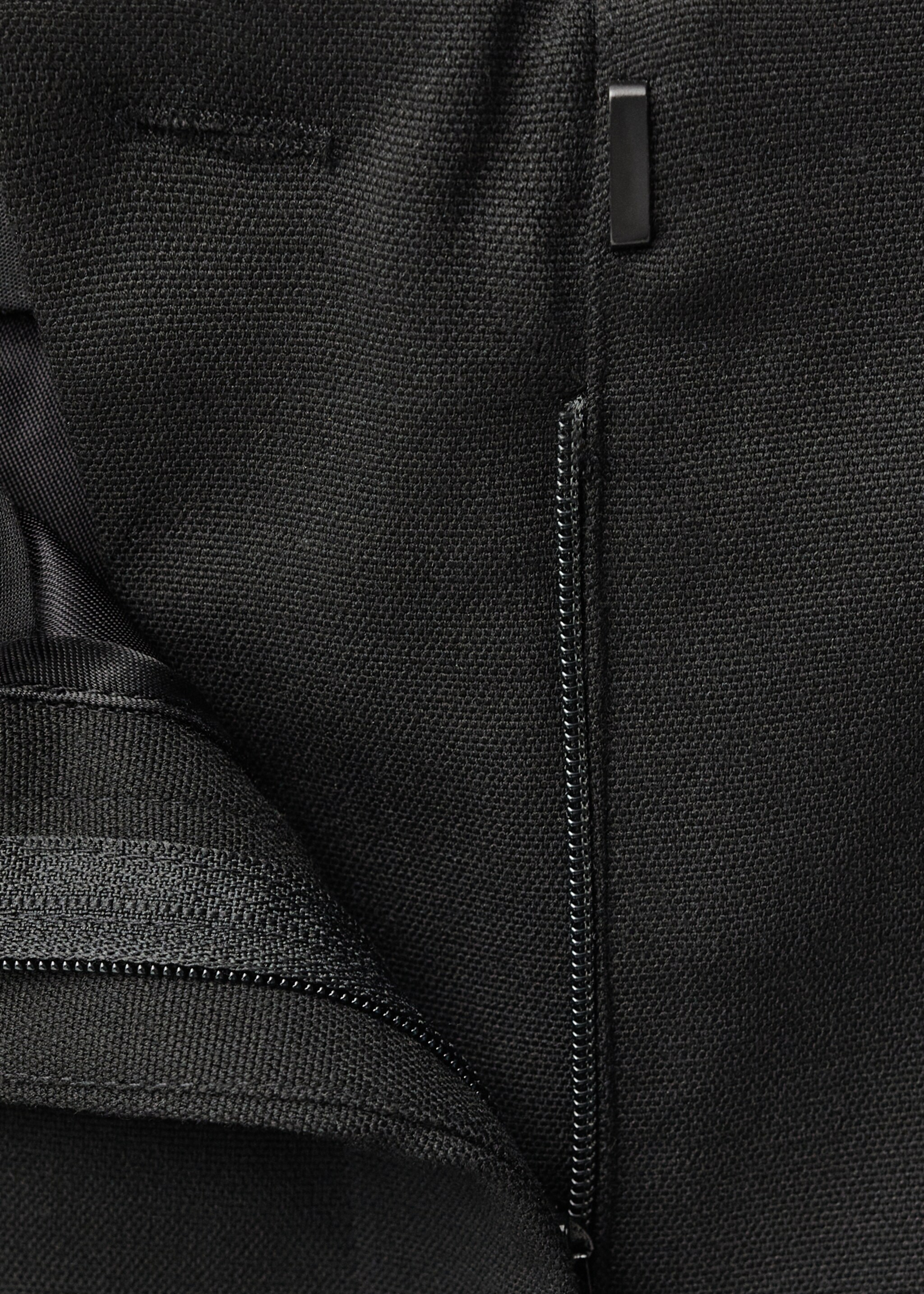 Pantalon costume flare ouvertures - Détail de l'article 0, Noir. Ref: 87084419-00.