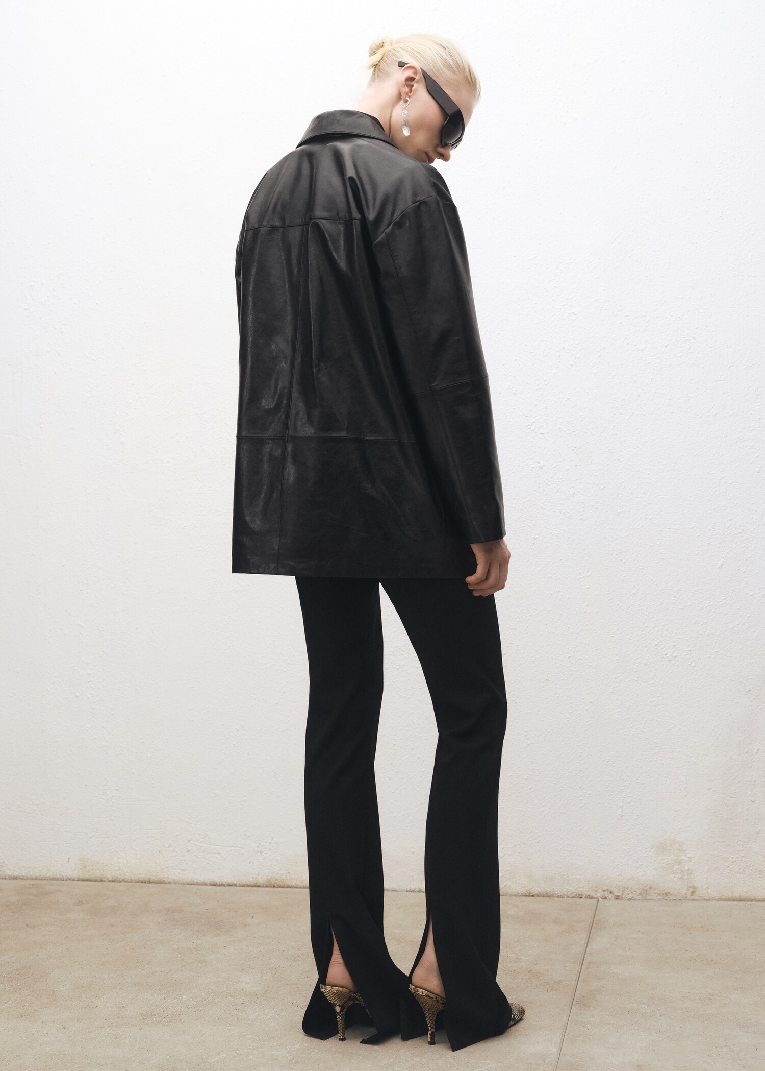 Pantalon costume flare ouvertures - Verso de l’article