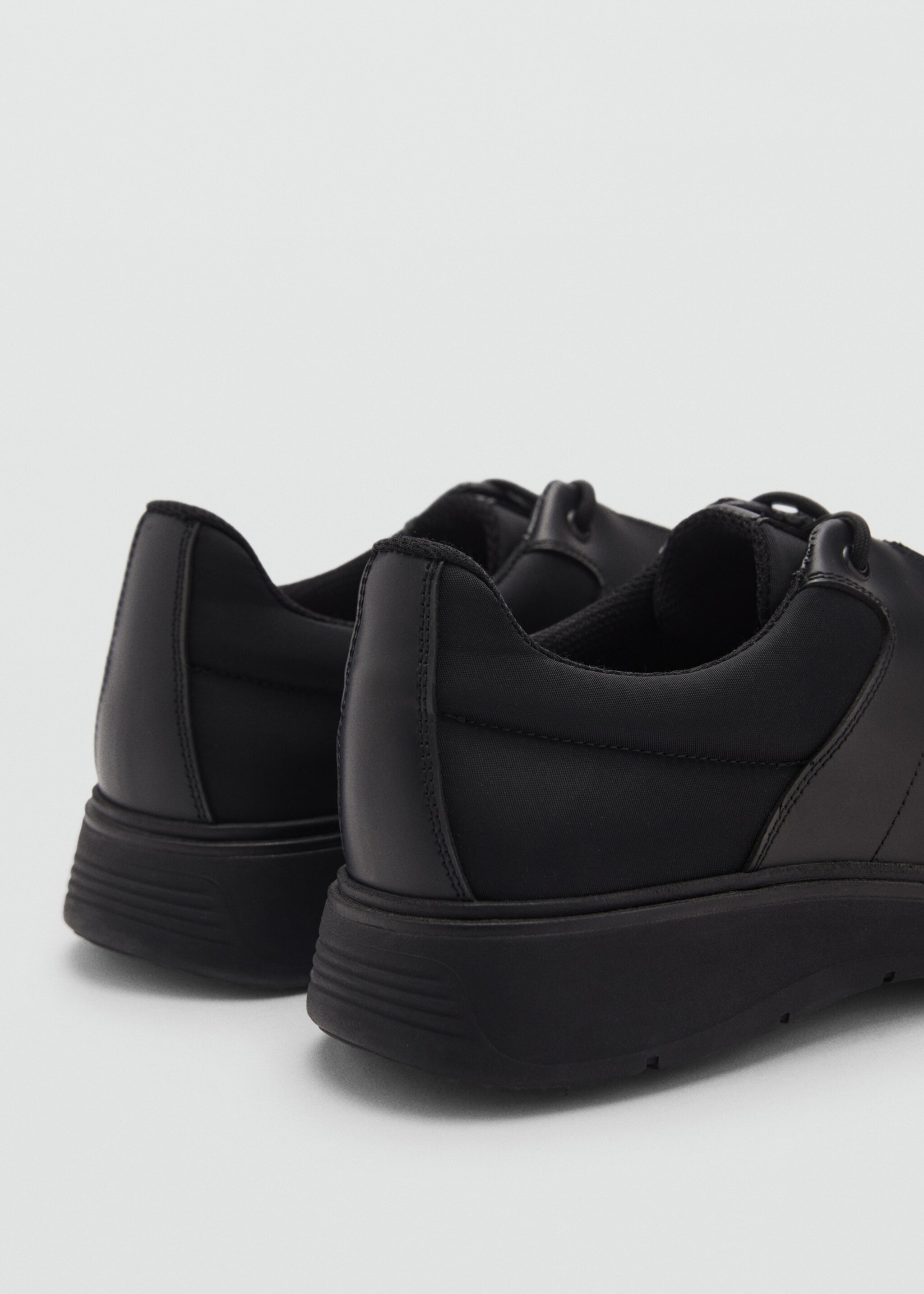 Coolmax® combined leather shoes - Details of the article 1, Black. Ref: 87084422-00.