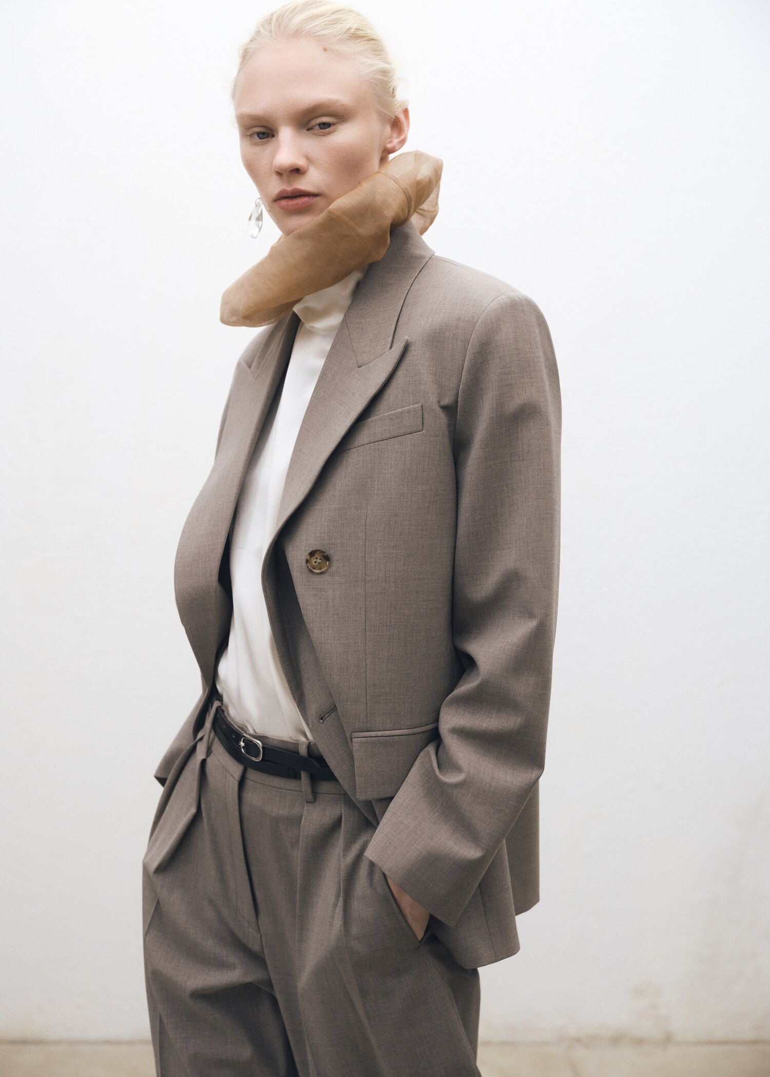 Wide leg wool-blend suit trousers - Details of the article 2