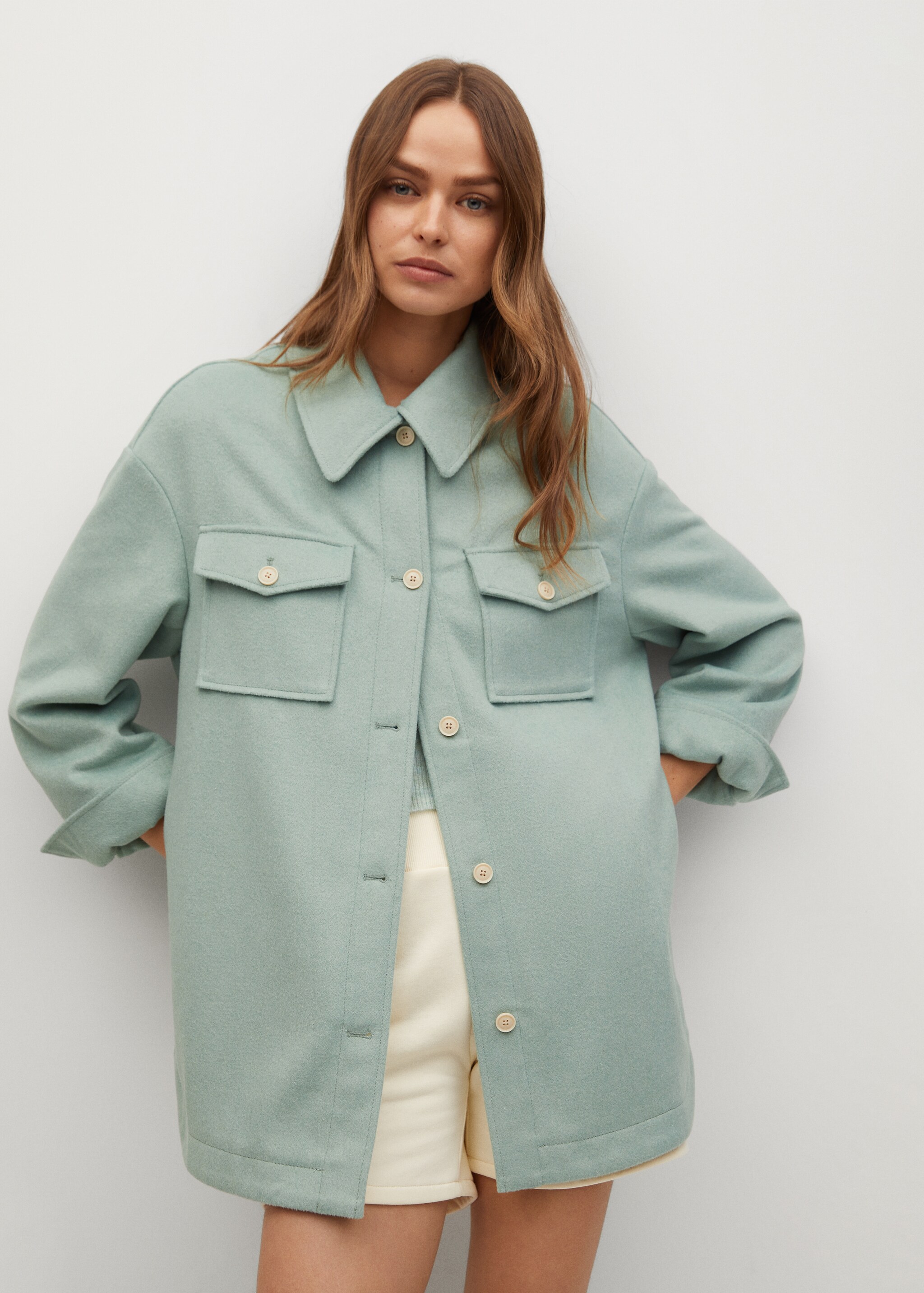Sobrecamisa lana oversize - Plano medio