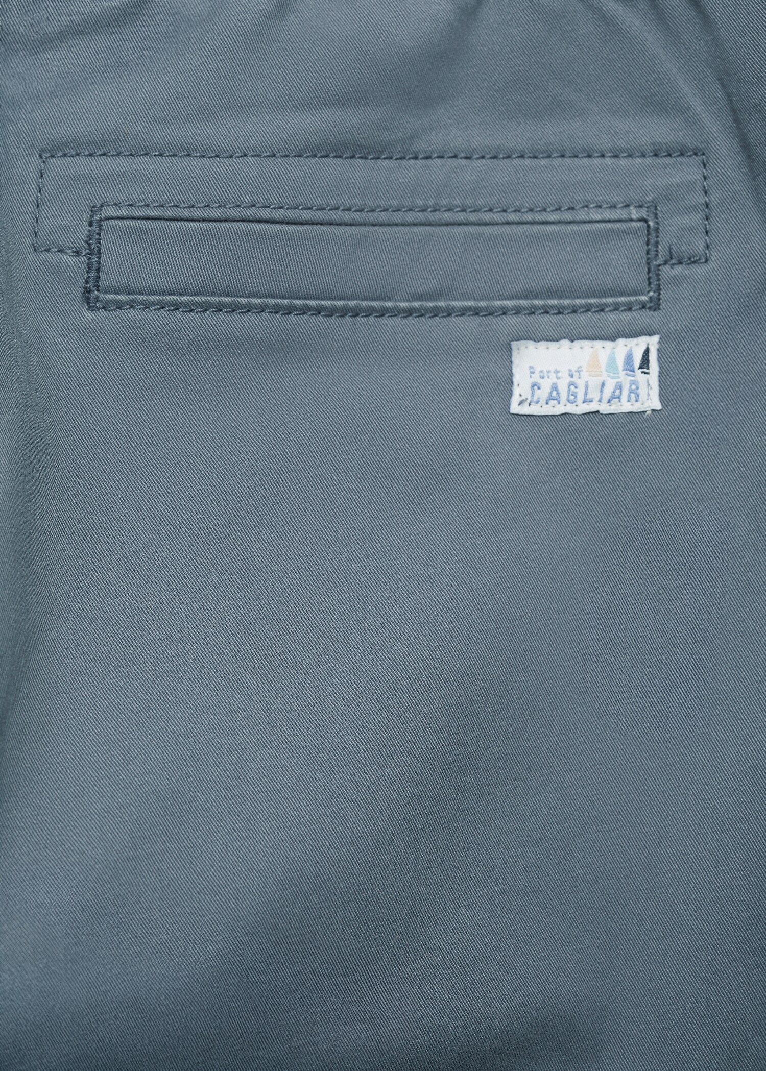 Cotton cargo trousers - Details of the article 0