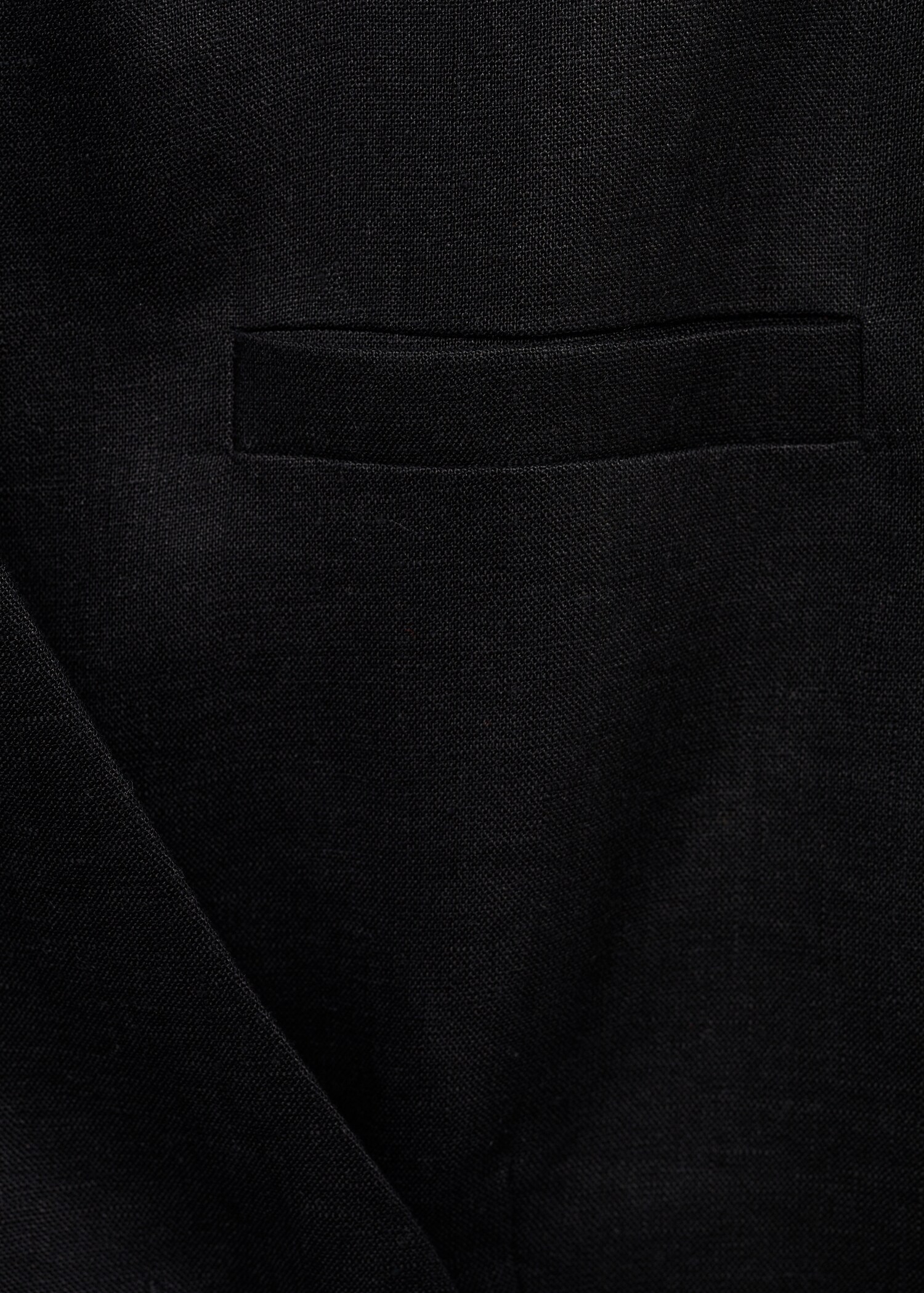 Linen waistcoat with belt - Details of the article 0