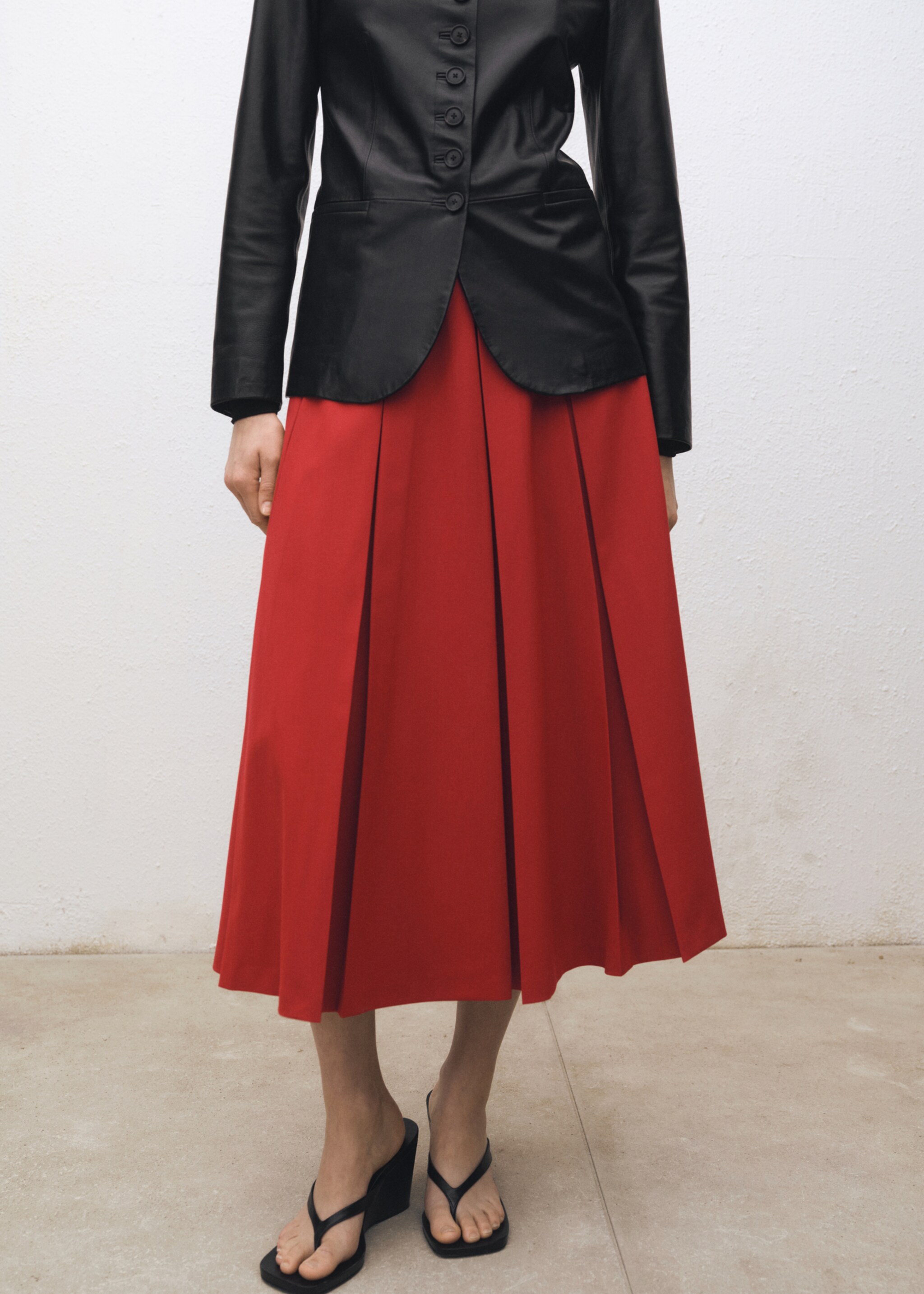 Wool-blend pleated skirt - Medium plane, Red. Ref: 87084811-00.